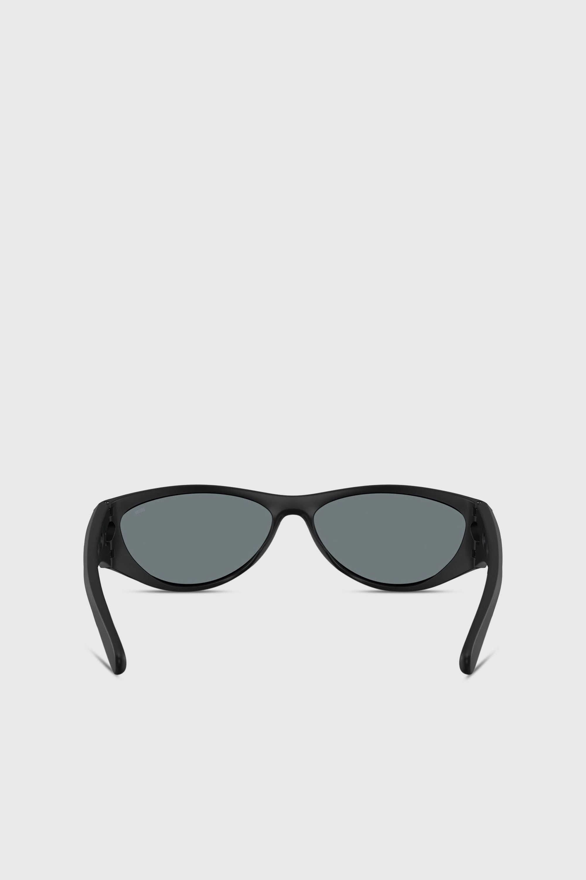Diesel - 0DL3004U, Unisex's Cat-eye style sunglasses in Black - 3