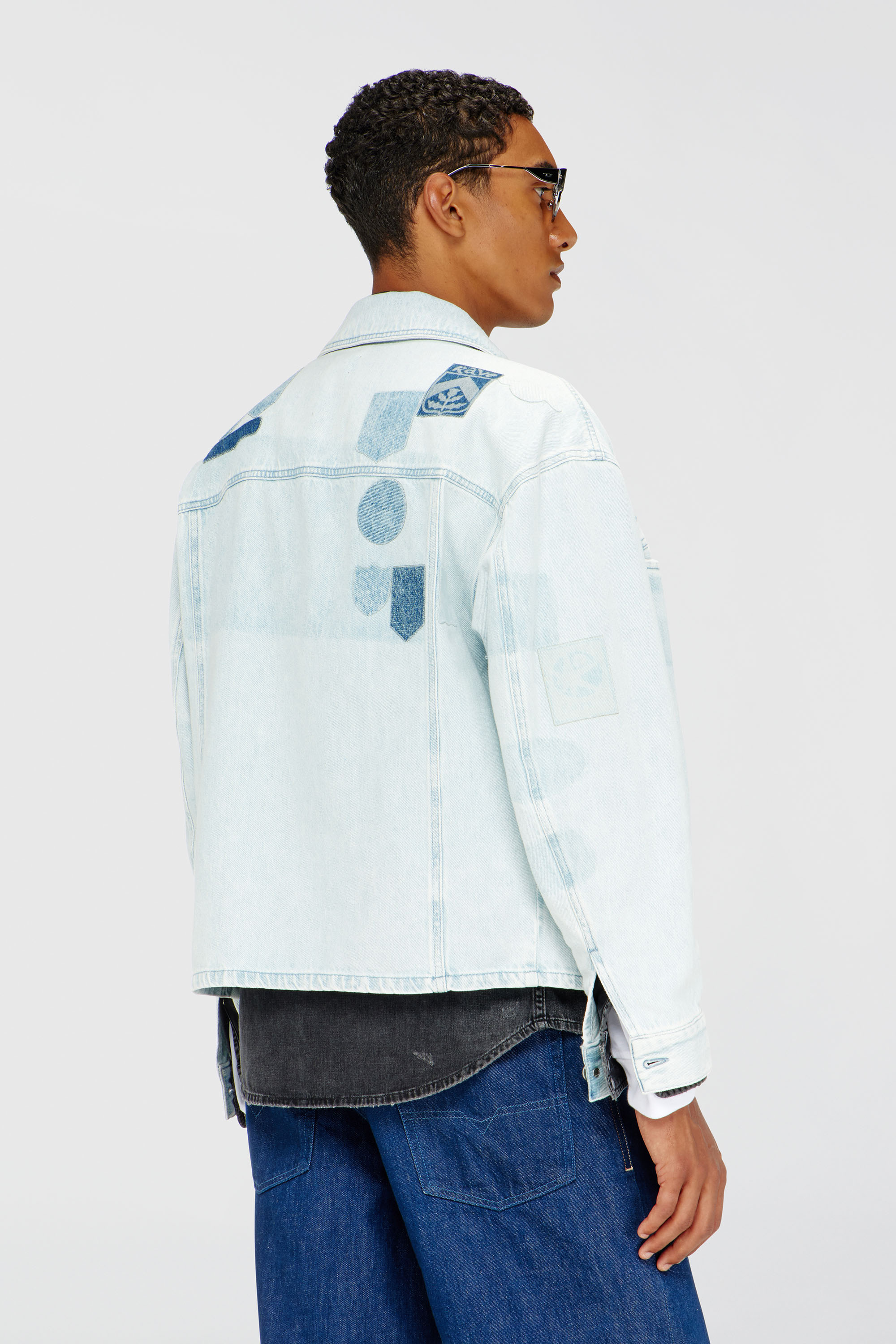 Diesel - D-RYMAVO-S, Unisex Denim overshirt mit patch-effekten in Hellblau - 4
