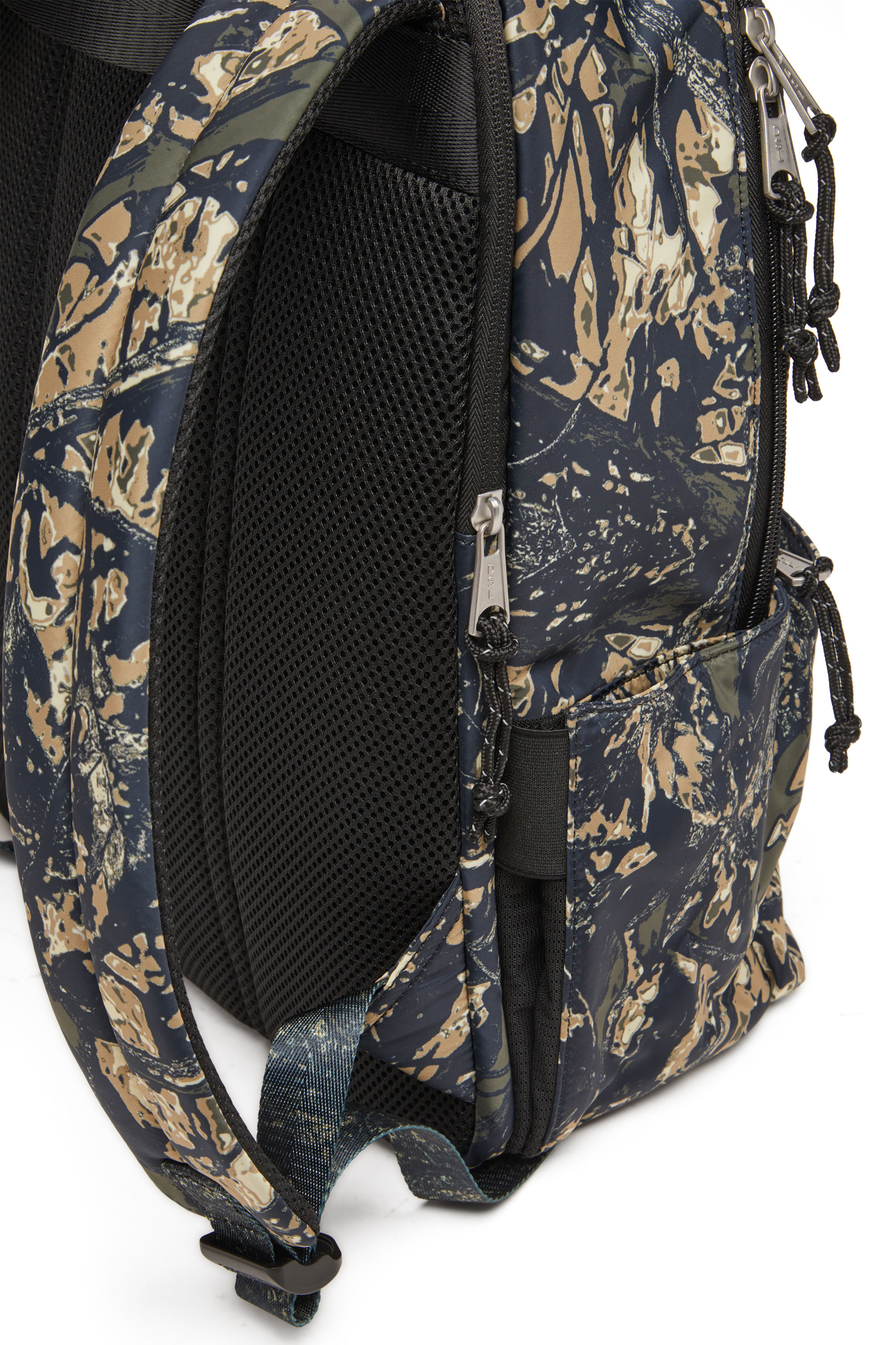 Diesel - D-PACK BACKPACK X, Herren D-Pack-Rucksack aus Camouflage-Print-Stoff in Armeegrün - 5