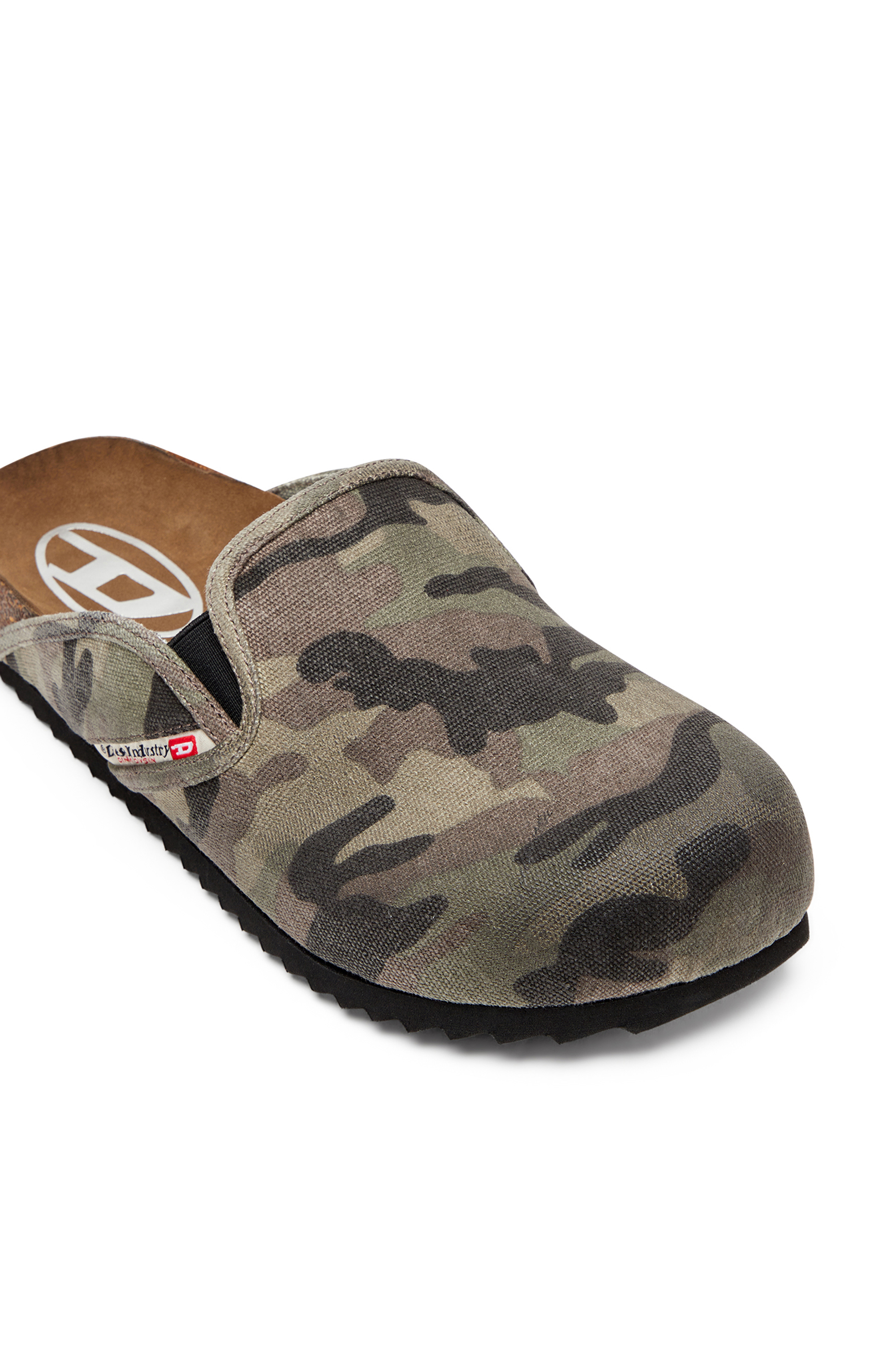 Diesel - D-WOODSTOCK SLIP-ON, Herren Pantoletten aus Camouflage-Canvas in Armeegrün - 6