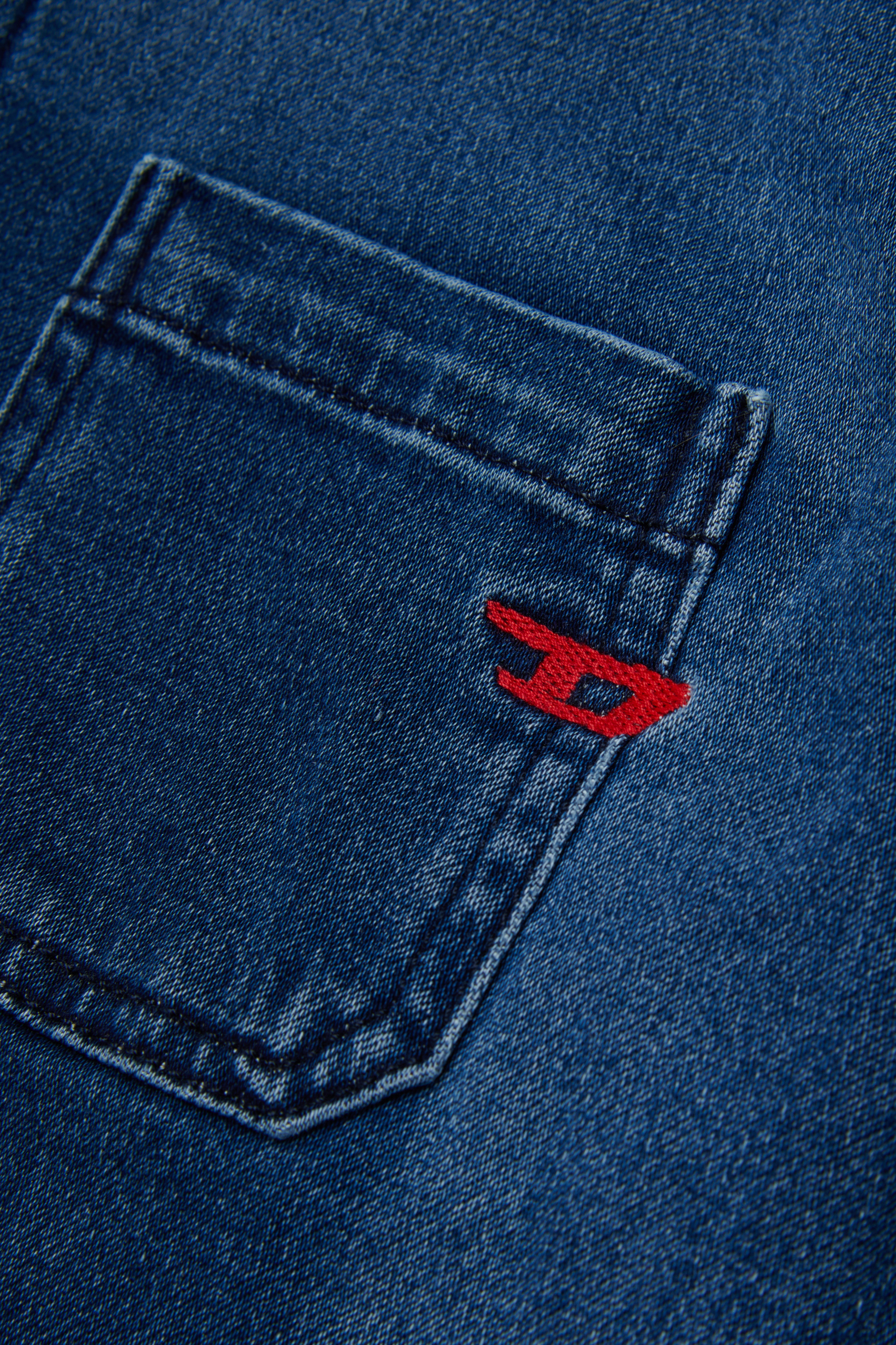 Diesel - CAMPS-OVER JJJ, Herren Kapuzenhemd aus shadow-effect JoggJeans in Dunkelblau - 4