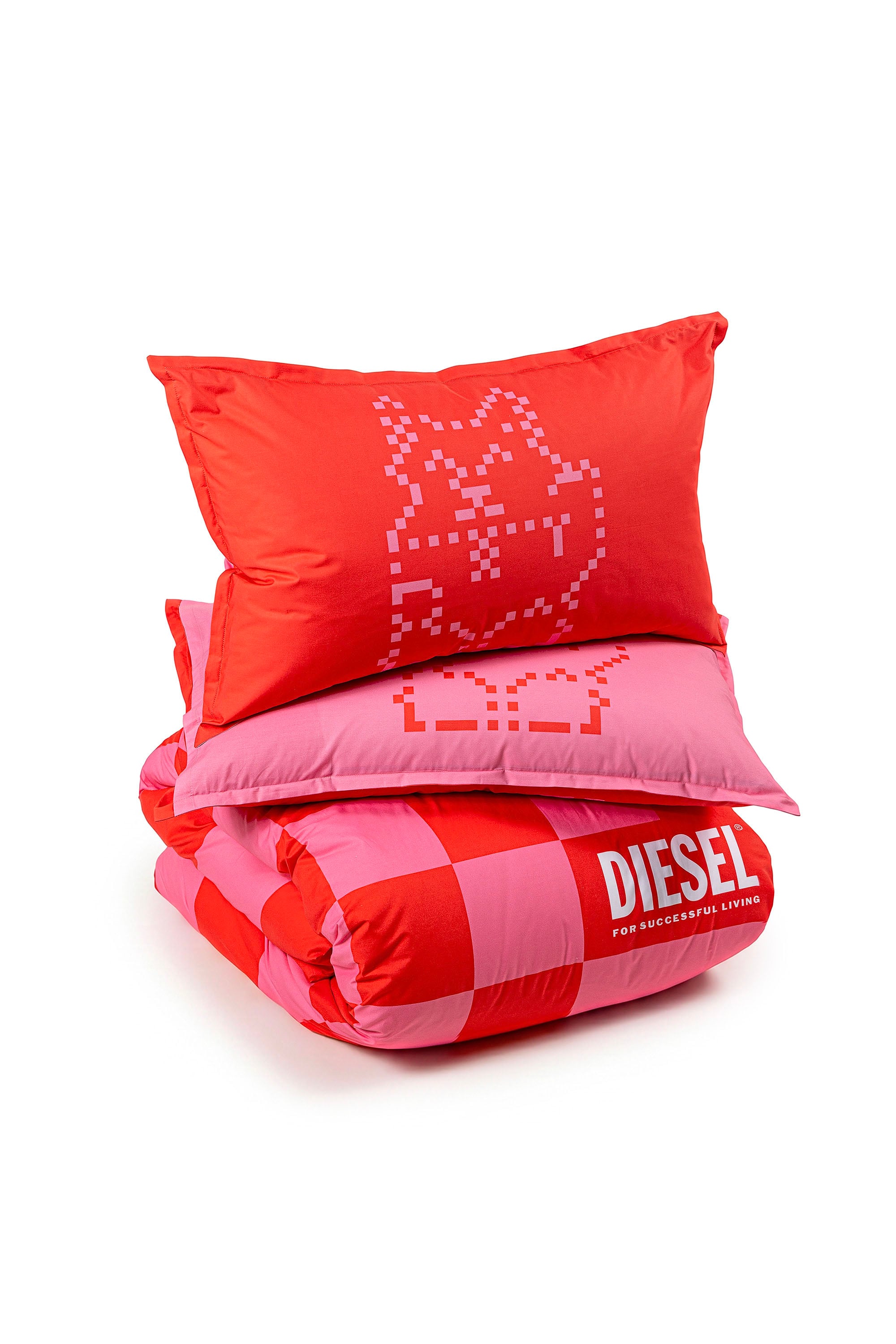 Diesel - 1018118  PIXEL DUCKS PINK/RED PERCALE DU, Unisex Perkal-Bettw&auml;sche-Set f&uuml;r Queen-Size-Bett in Rot - 2