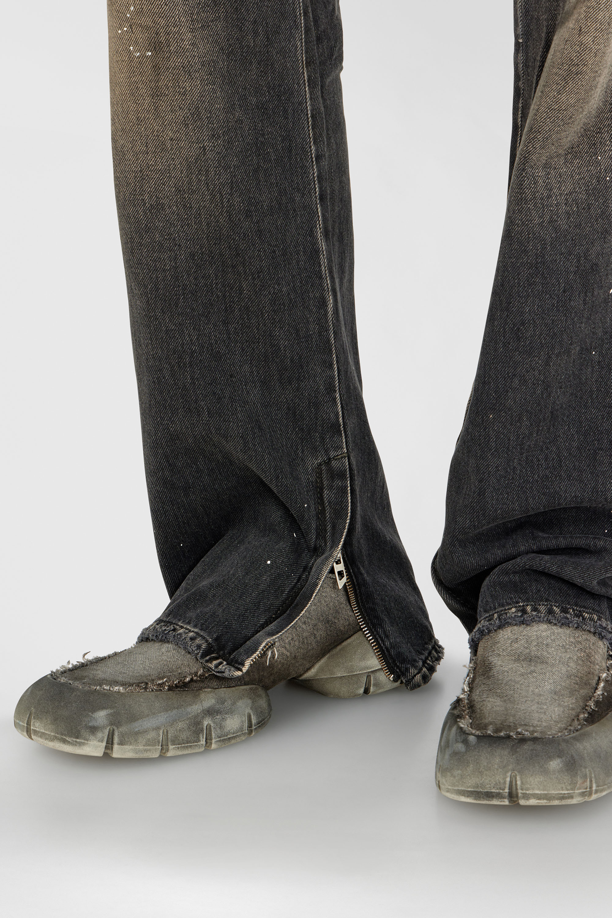 Diesel - Herren Bootcut Jeans 1998 D-Buck 09P64, Schwarz/Dunkelgrau - 7