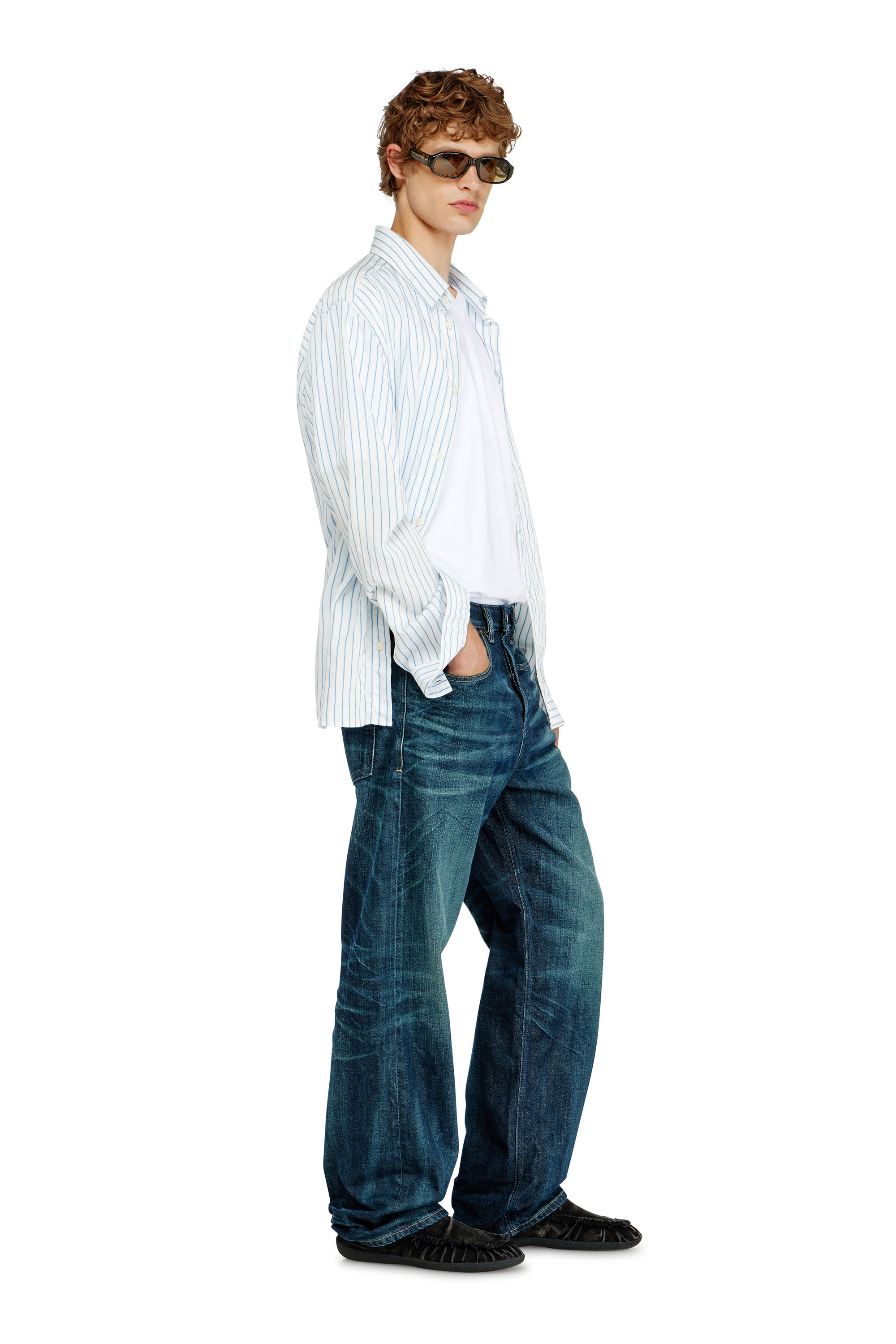 Diesel - Herren Relaxed Jeans 2001 D-Macro 09Q04, Dunkelblau - 1