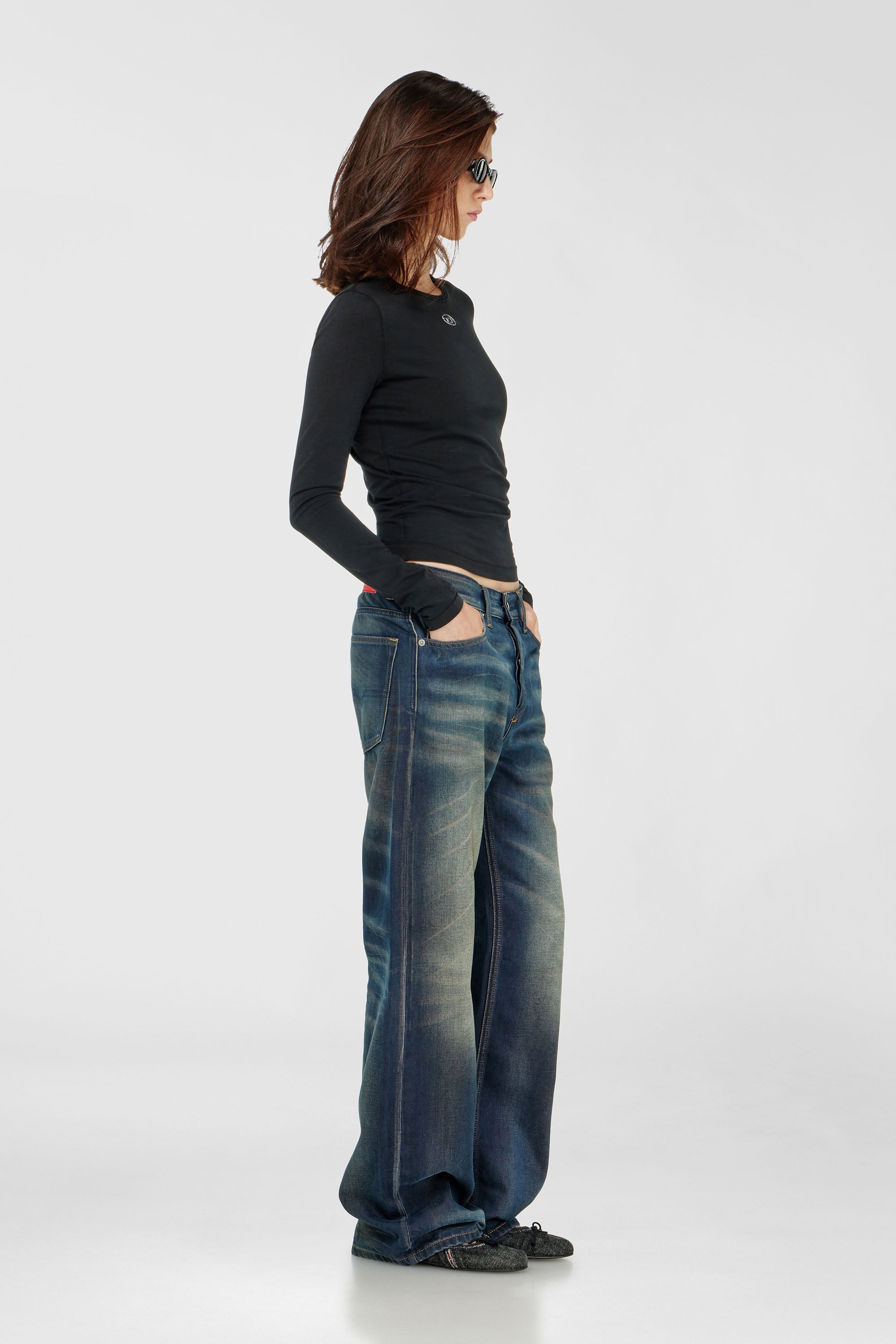 Diesel - Damen Relaxed Jeans 1990 D-Waigee 09R09, Dunkelblau - 2