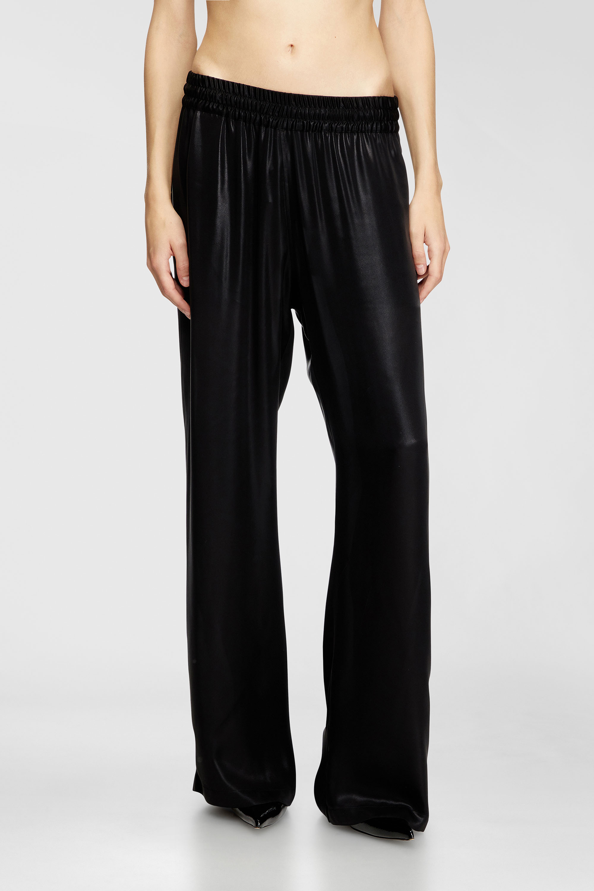 Diesel - P-DREYER-C-WN-Q1, Damen Track-Hose aus Satin in Schwarz - 1