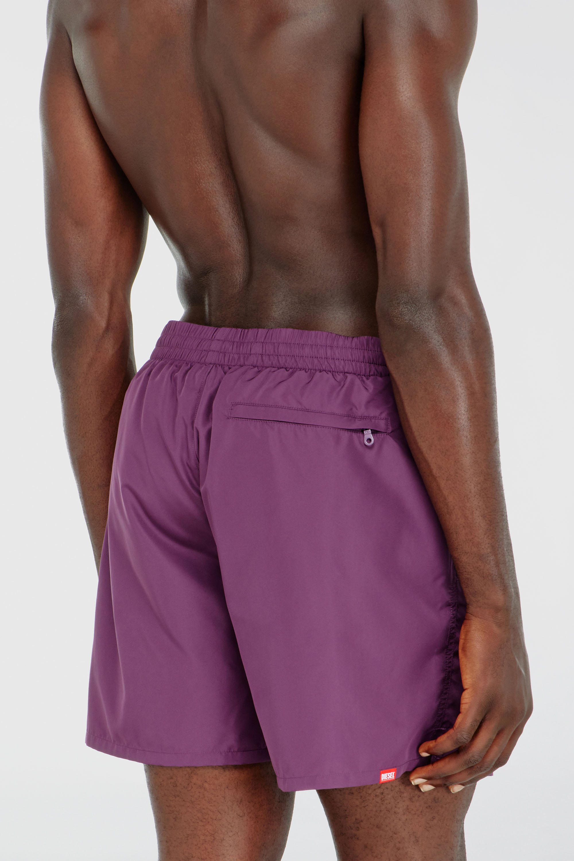 Diesel - GEORGE-41-UTLT, Herren Badeshorts mit metallischem Oval D Logo in Violett - 3
