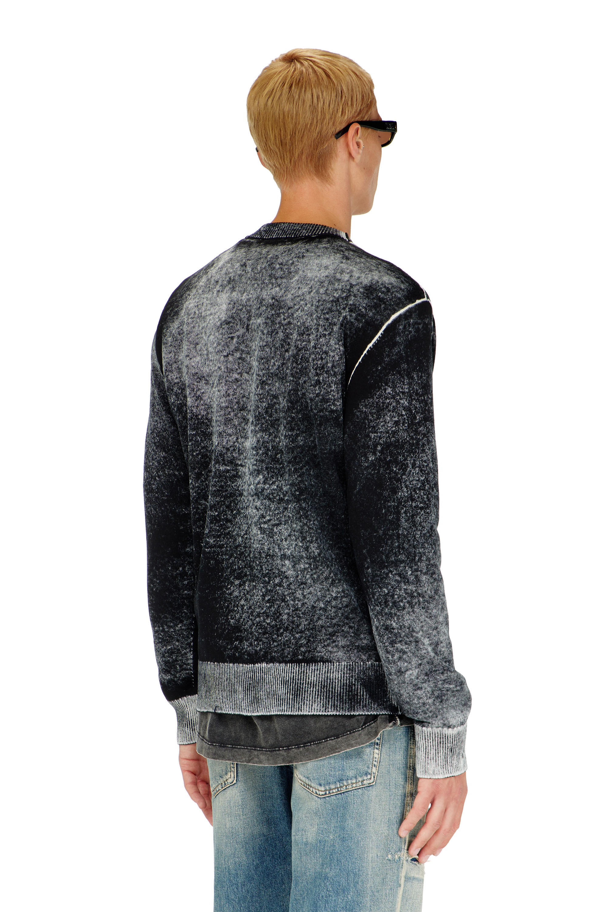 Diesel - K-LAURENT, Herren Pullover mit verblasstem R&uuml;ckendruck in Schwarz - 4