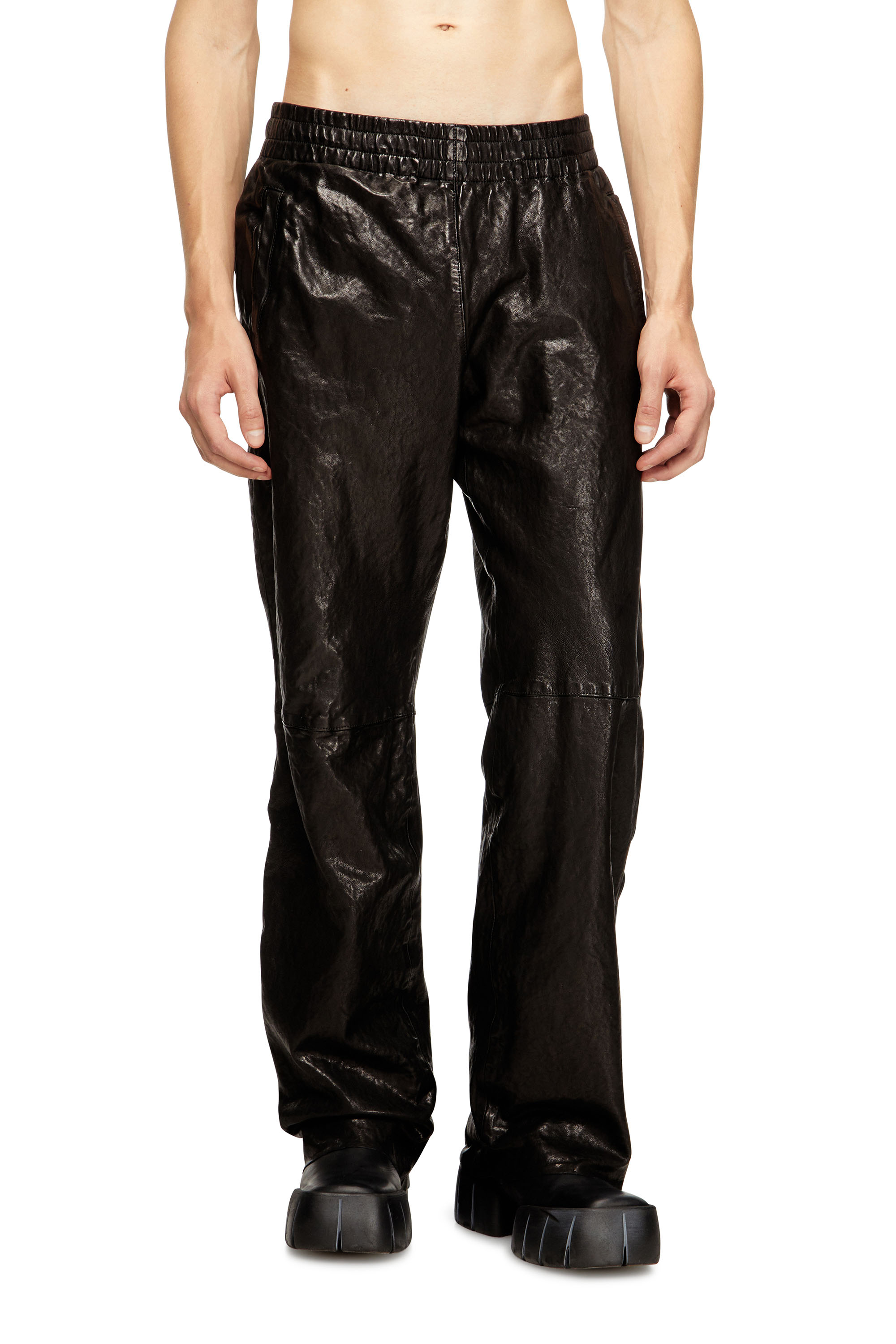 Diesel - P-BRU, Herren Elastische Hose aus thermischem Leder in Schwarz - 1