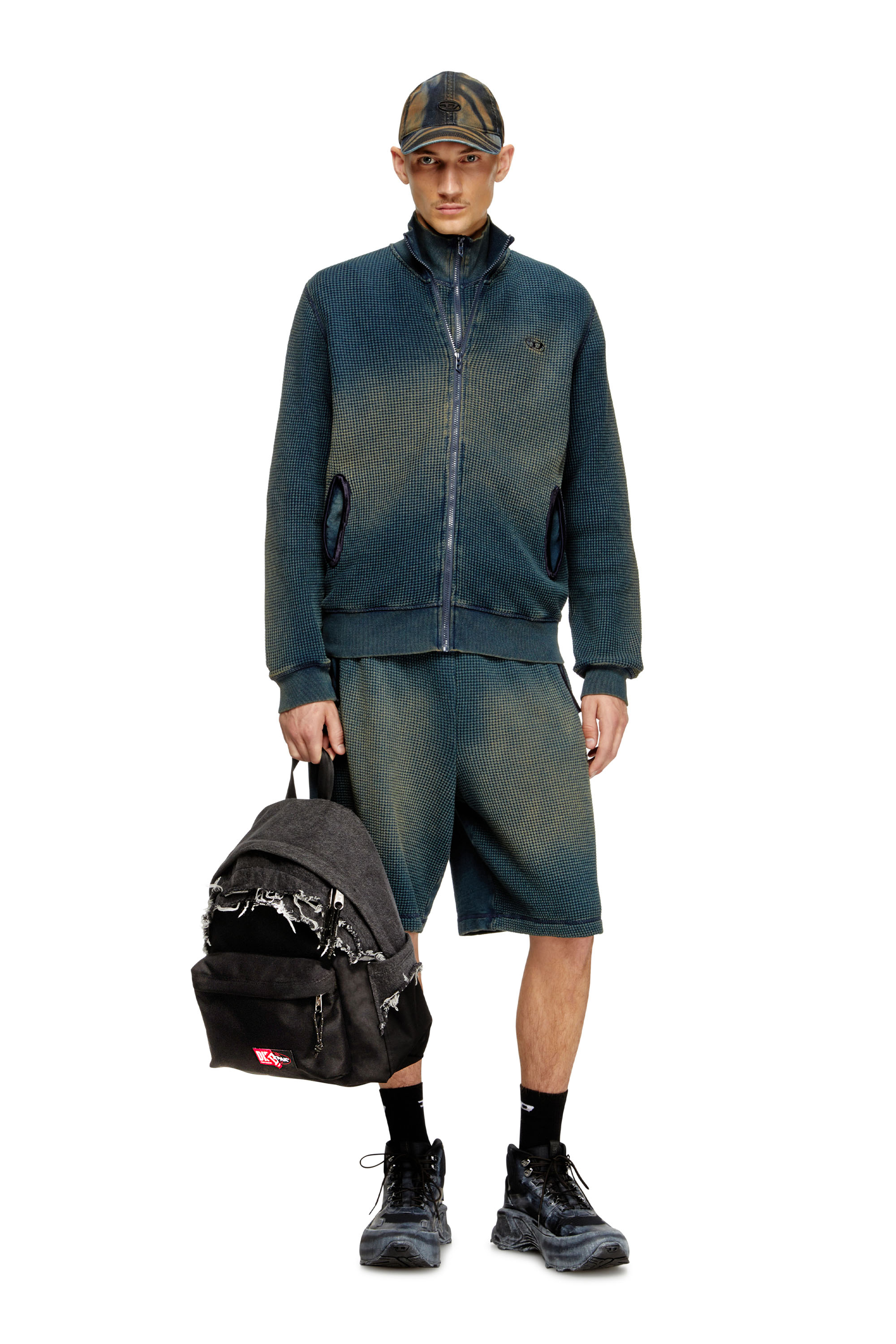 Diesel - DIESEL DAY PAK'R, Unisex Rucksack aus Destroyed-Denim und CORDURA® in Schwarz - 2