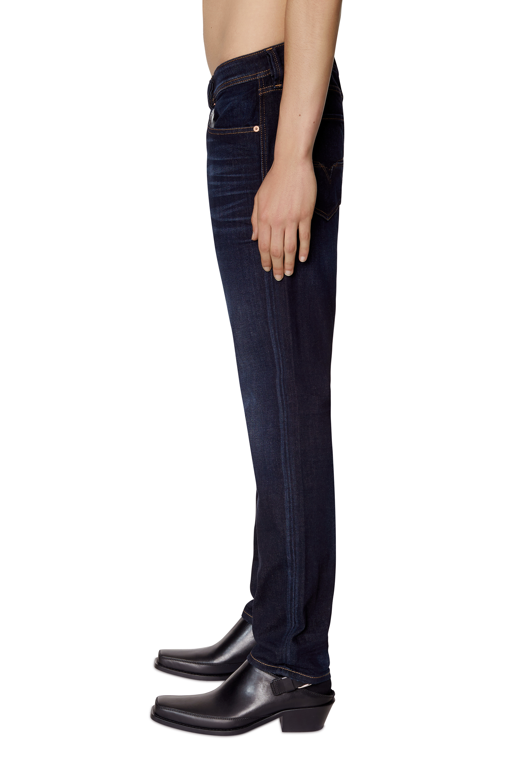 Diesel - Herren Regular Jeans 1986 Larkee-Beex 009ZS, Dunkelblau - 5