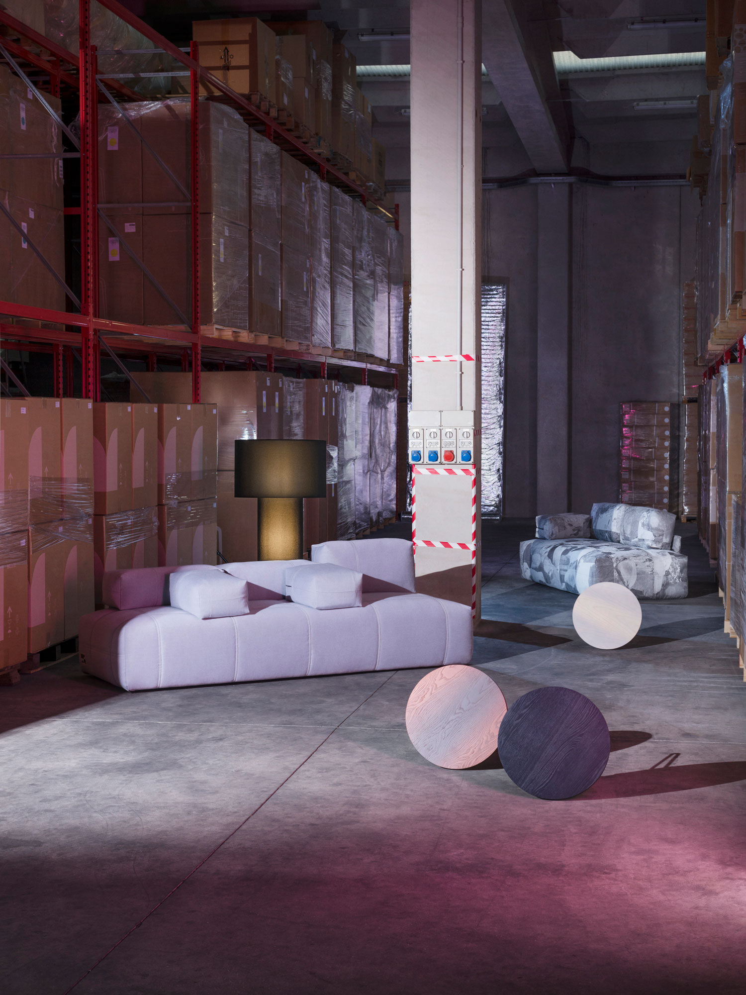 AEROZEPPELIN - ARMCHAIR, - Furniture