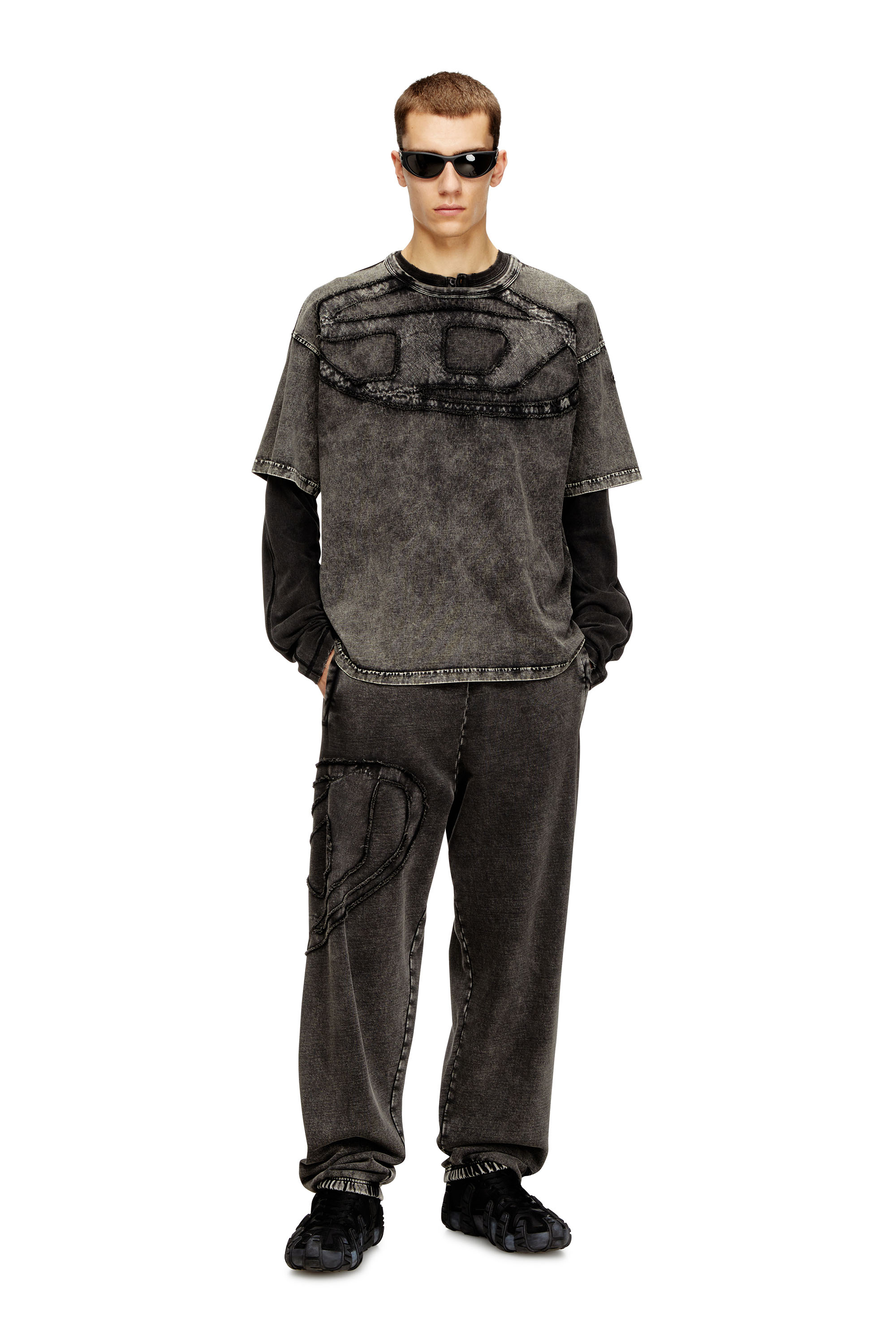 Diesel - T-BOXT-DEN, Herren Lockeres Baumwoll-T-Shirt mit Oval-D-Applikation in Dunkelgrau - 2