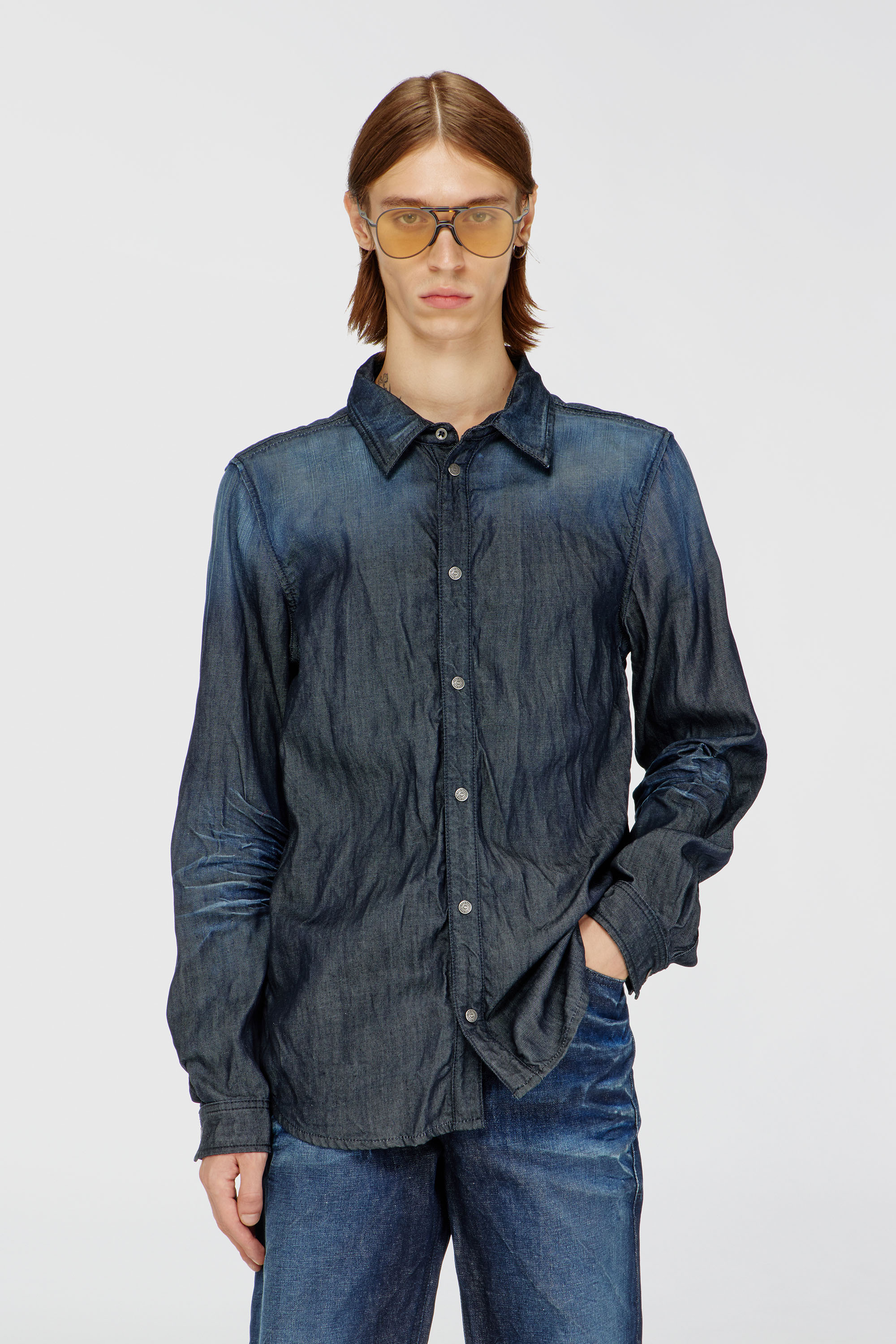 Diesel - D-SYNAR-FSJ1, Herren Hemd aus geknittertem Denim in Dunkelblau - 3