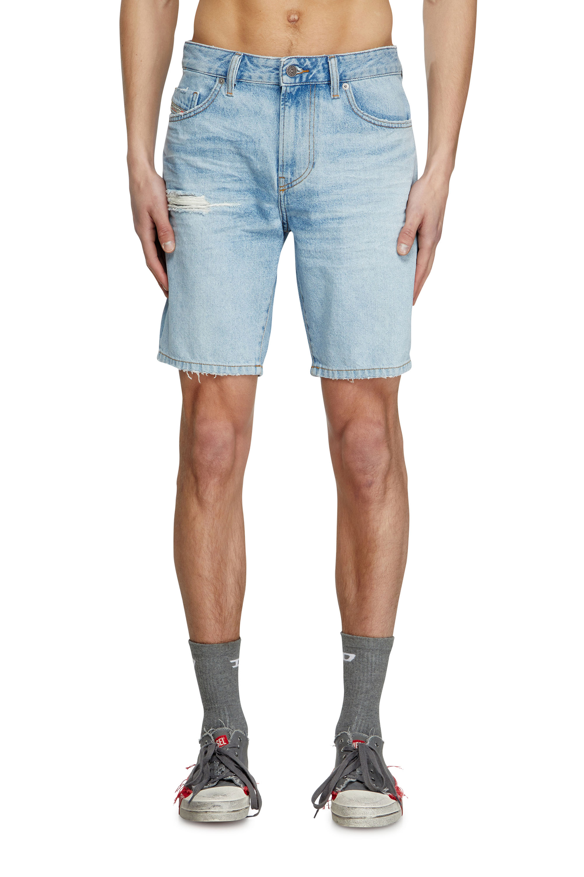 Diesel - D-FIN, Herren Schmal geschnittene Shorts aus Denim in Hellblau - 1