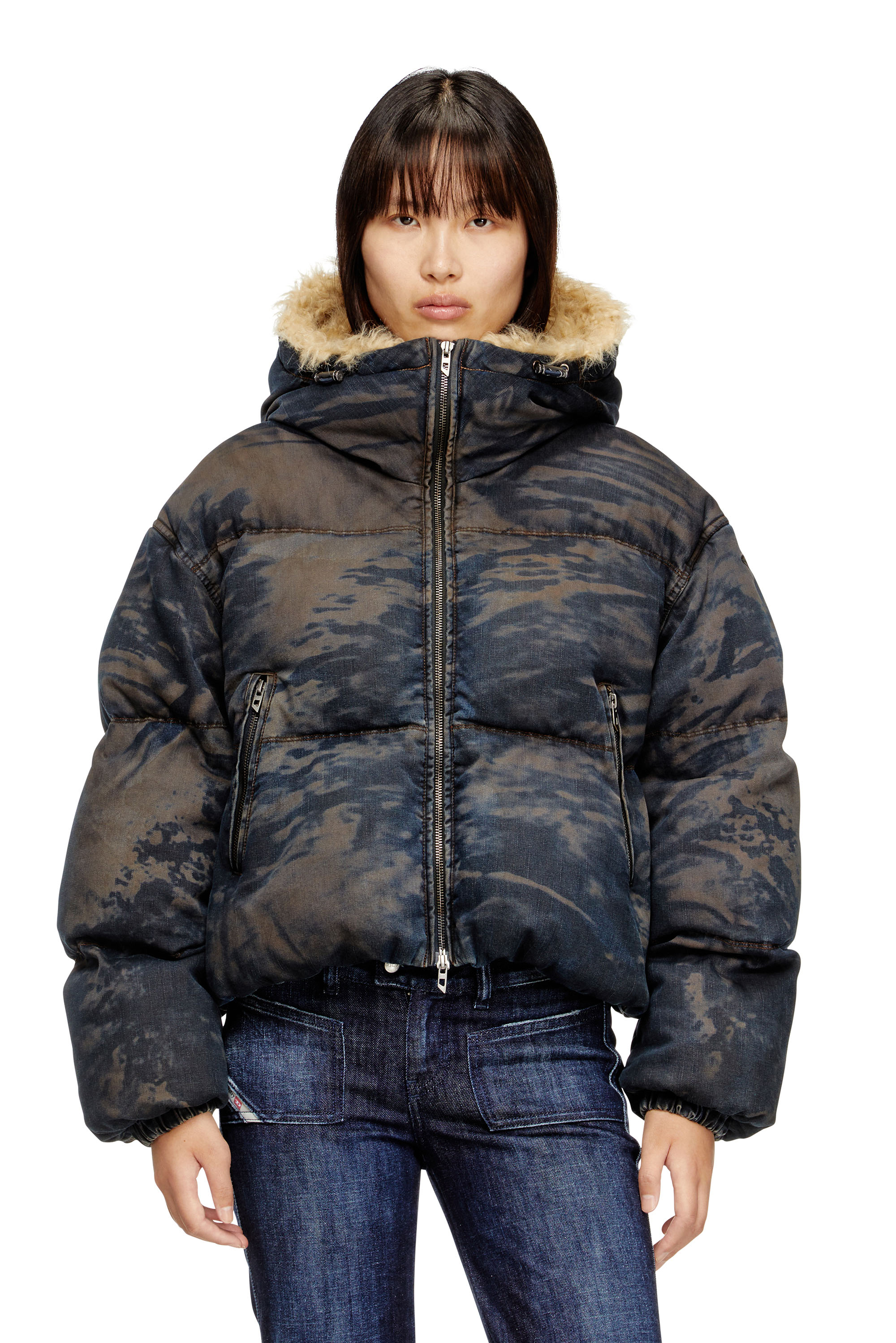 Diesel - W-AVES-FUR, Damen Daunen-Jacke mit Kapuze aus Denim mit Camo-Muster im Schmutz-Effekt in Schwarz/Braun - 1