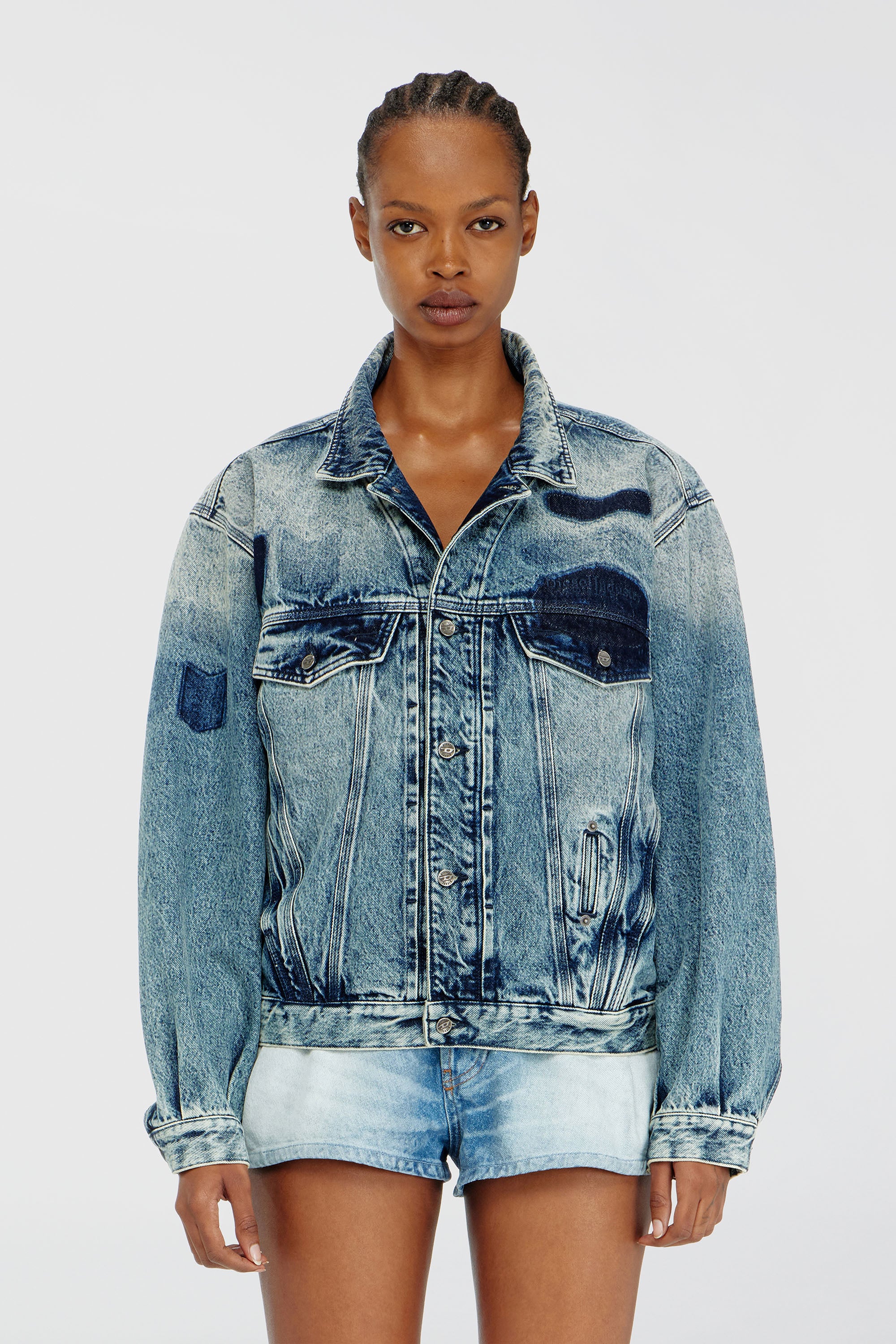 Diesel - D-DENVER-S2, Unisex Trucker-Jacke mit Patch-Effekten in Mittelblau - 6