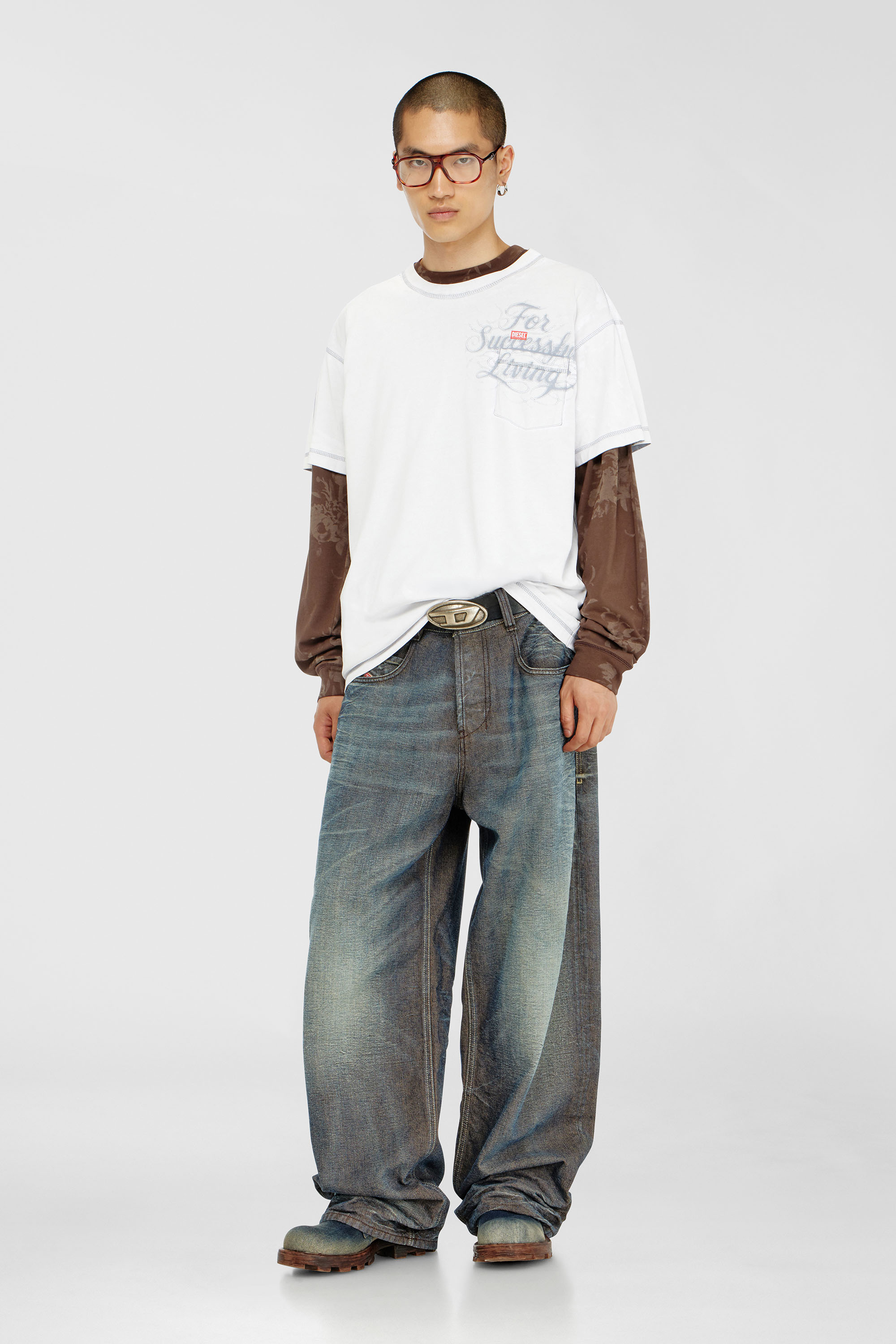 Diesel - T-NORM-POCKET-AA1, Herren T-Shirt mit Brusttasche und Grafikprint in Wei&szlig; - 2