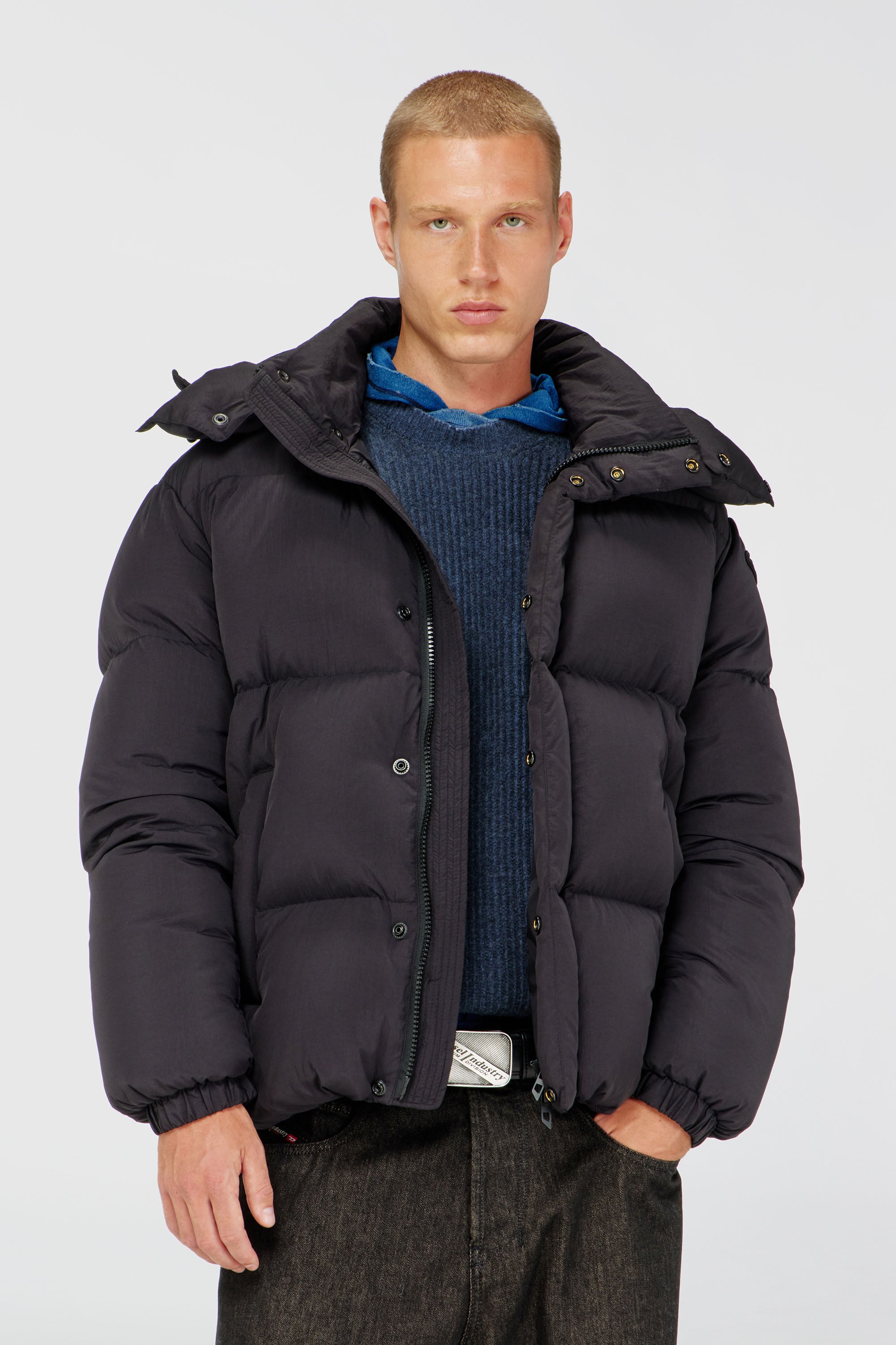Diesel - W-ROLFYS-WRD, Herren Gesteppte Daunenjacke aus ViralOff&reg; Taslan in Dunkelgrau - 1
