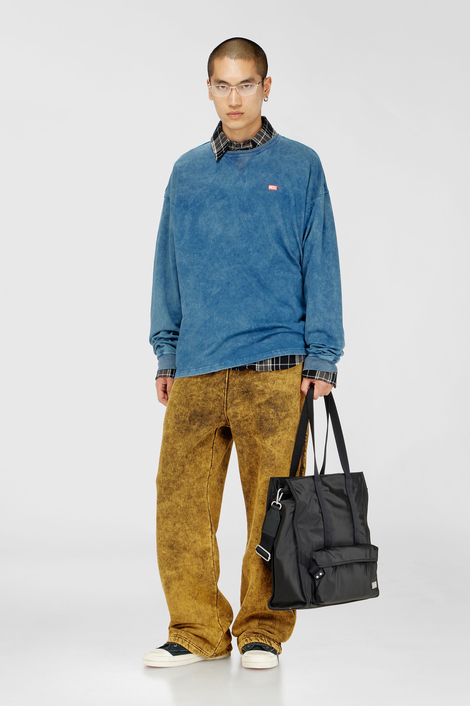 Diesel - P-MARTAINS-RAW, Herren Sweatpants mit acid-wash und offenen Kanten in Hellbraun - 1