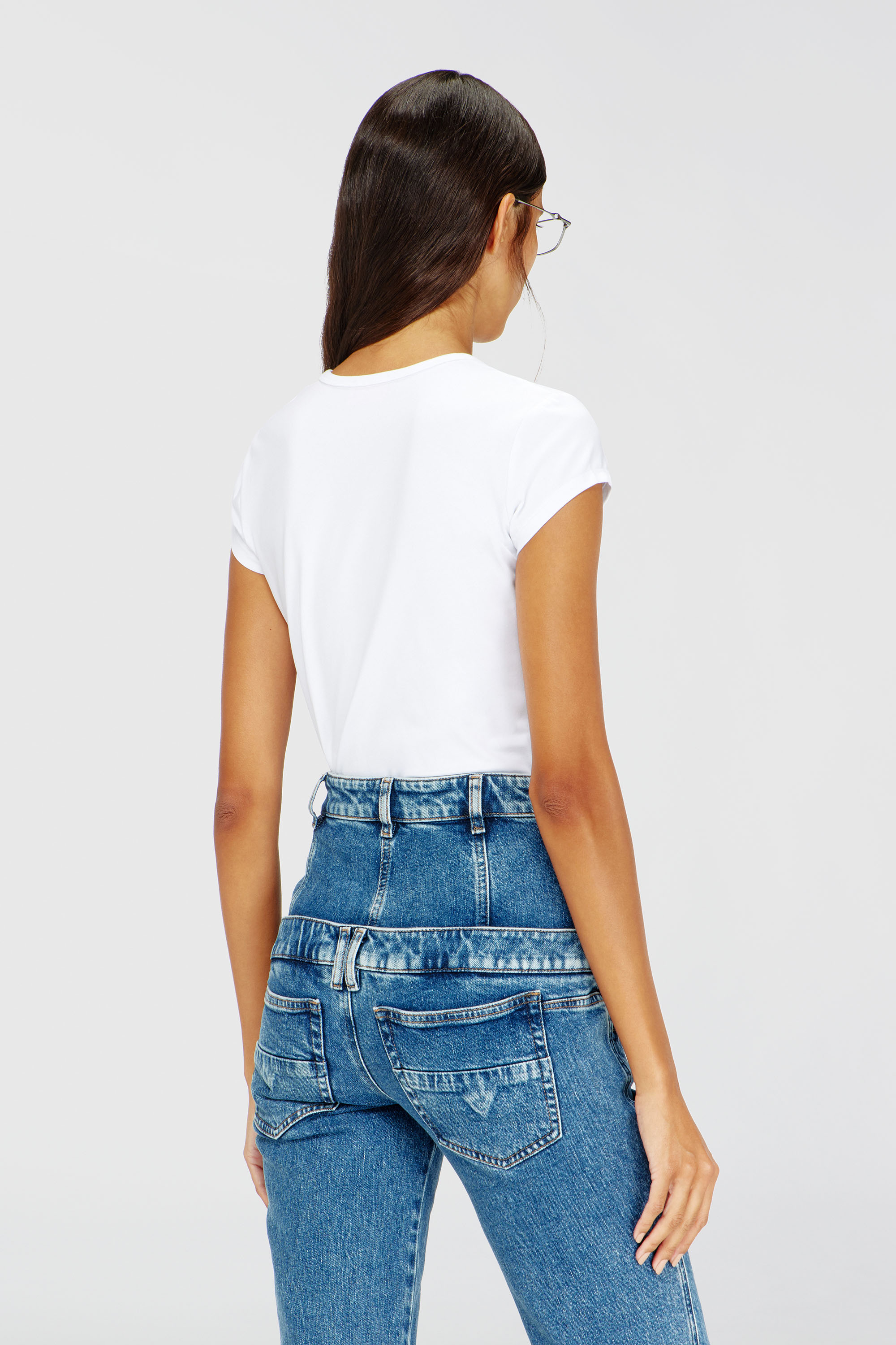 Diesel - T-ANGIE, Damen T-Shirt mit Cutout-Logo in Wei&szlig; - 4