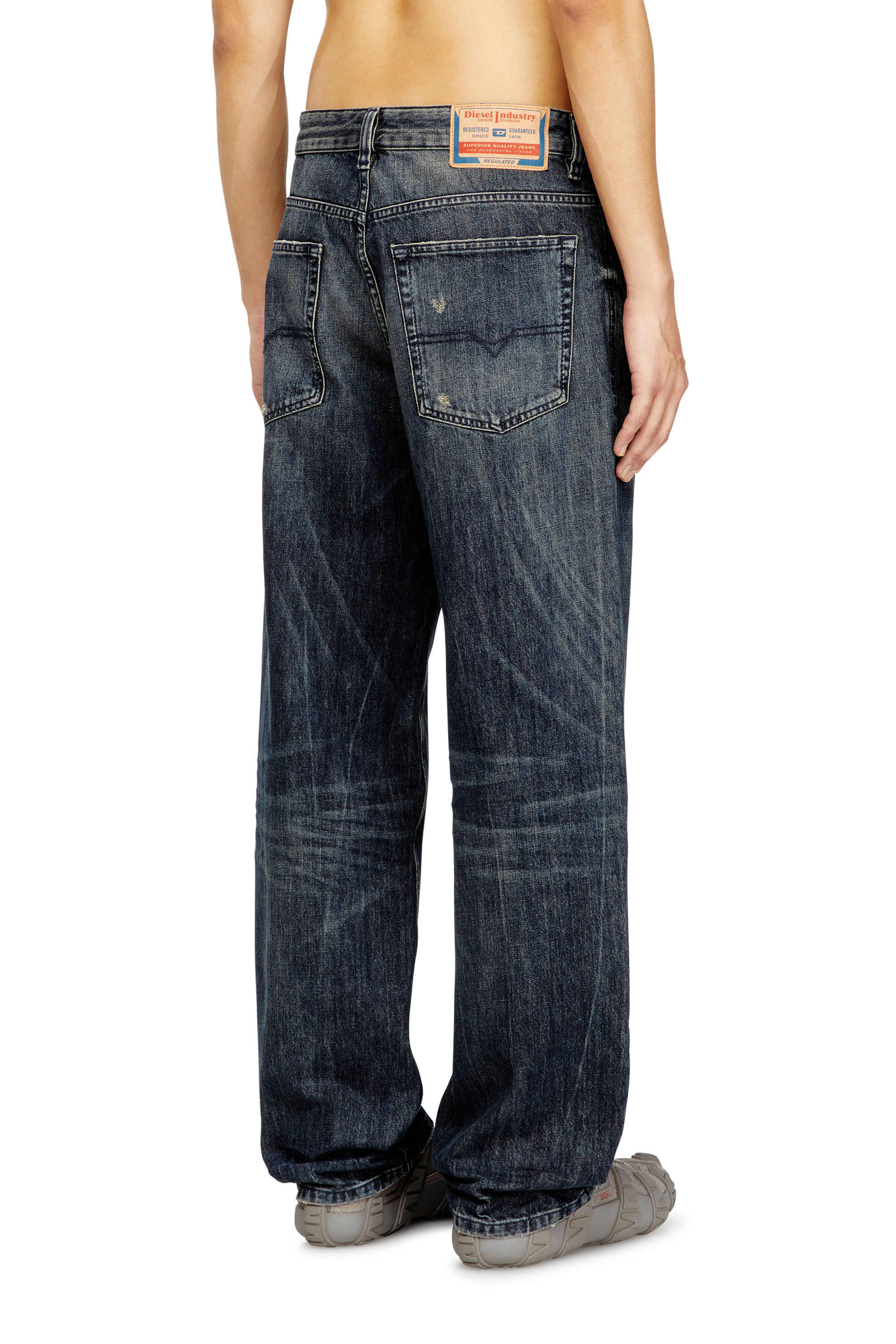 Diesel - Herren Relaxed Jeans 2001 D-Macro 0ADBZ, Dunkelblau - 4