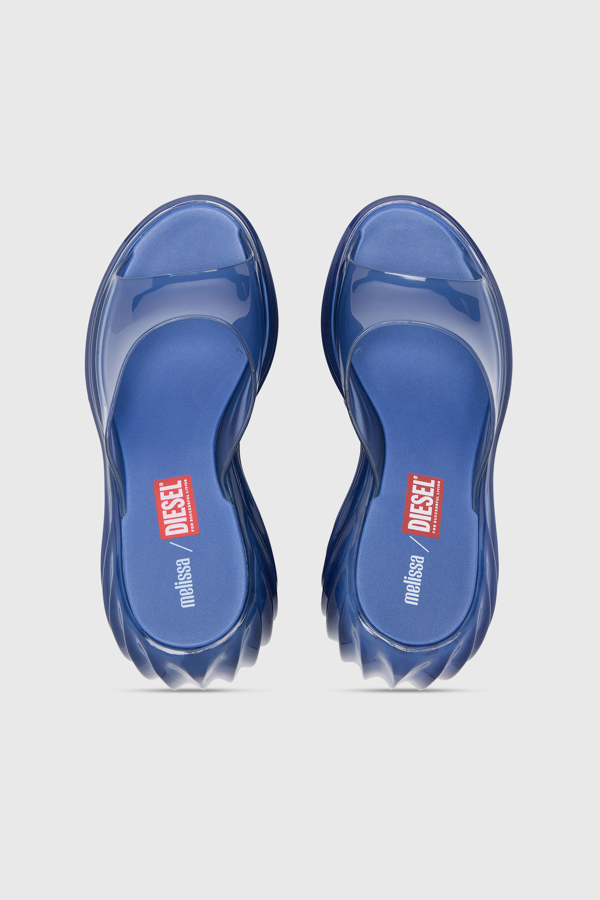 Diesel - MELISSA QUANTUM PLATFORM, Damen Plateau-Pantolette aus Melflex&reg; in Blau - 4