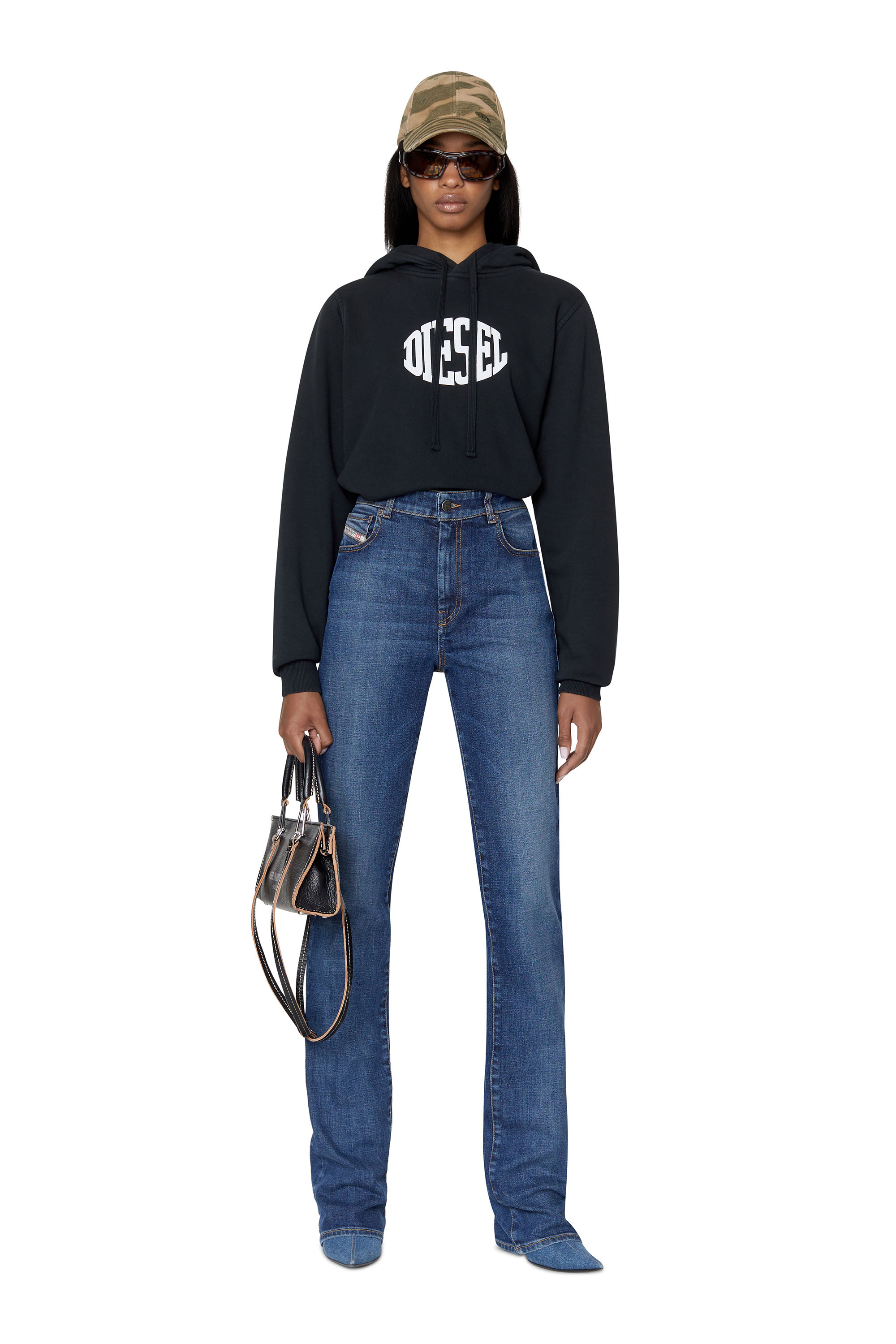 Diesel - D-A01 09F52 Bootcut and Flare Jeans, Mittelblau - Image 7