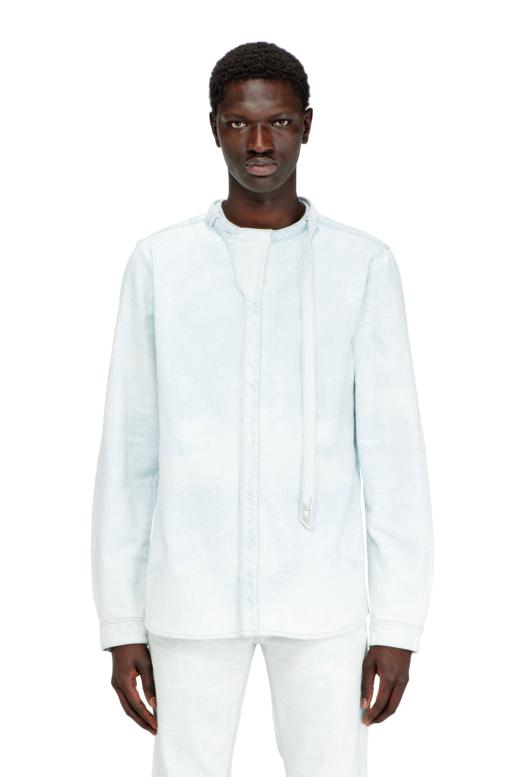 Diesel - D-TYLLAR-FSI, Herren Hemd aus eisblauem Satin-Denim in Hellblau - 3