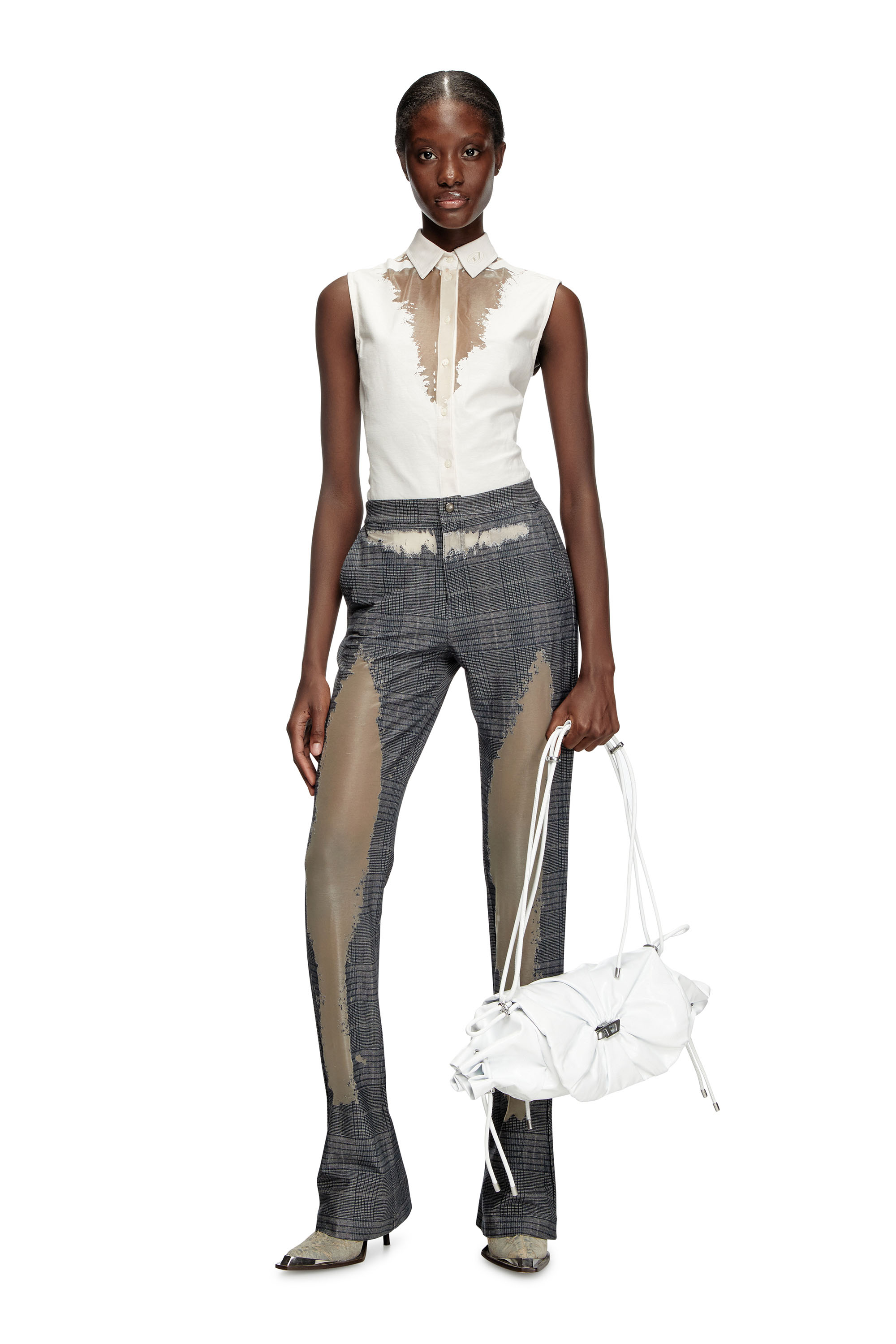 Diesel - SCRUNCH-D SHOULDER M, Damen Scrunch-D M-Schultertasche aus glänzendem Leder in Weiß - 2