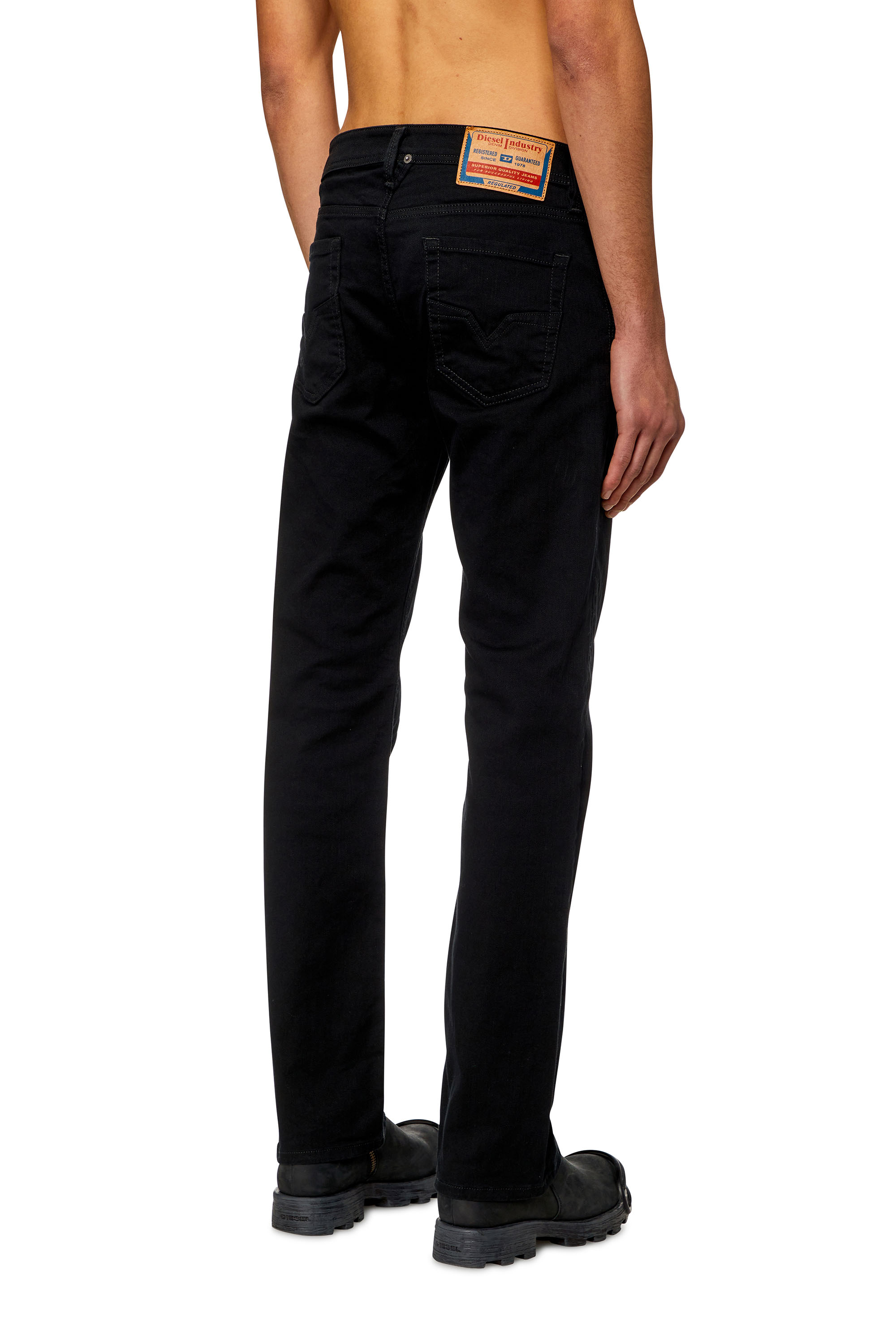 Regular Jeans 1985 Larkee 0688H, Schwarz/Dunkelgrau Diesel - Herren Regular Jeans 1985 Larkee 0688H, Schwarz/Dunkelgrau - 4