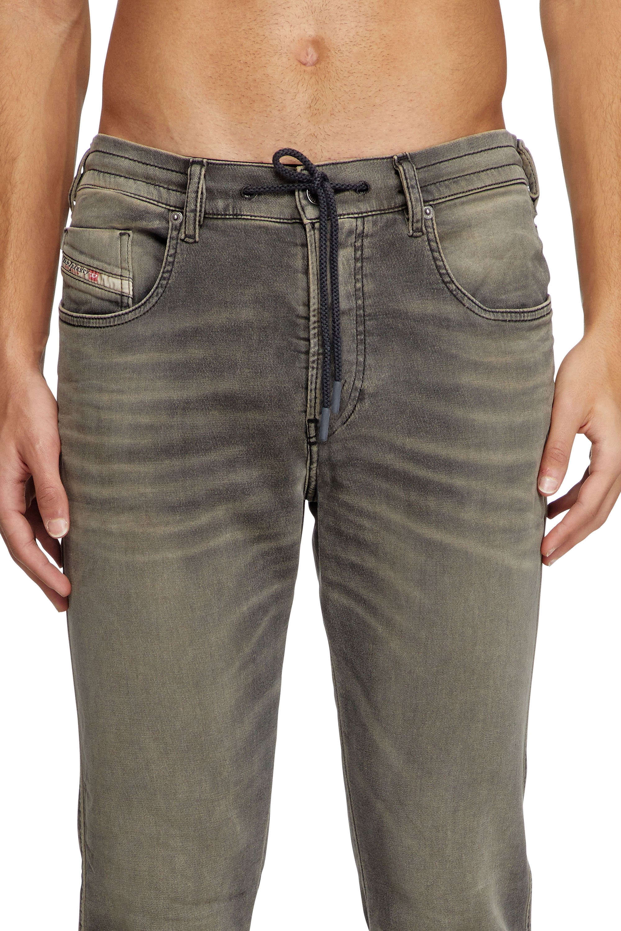 Diesel - Herren Slim 2060 D-Strukt Joggjeans® 068PD, Hellgrau - 5