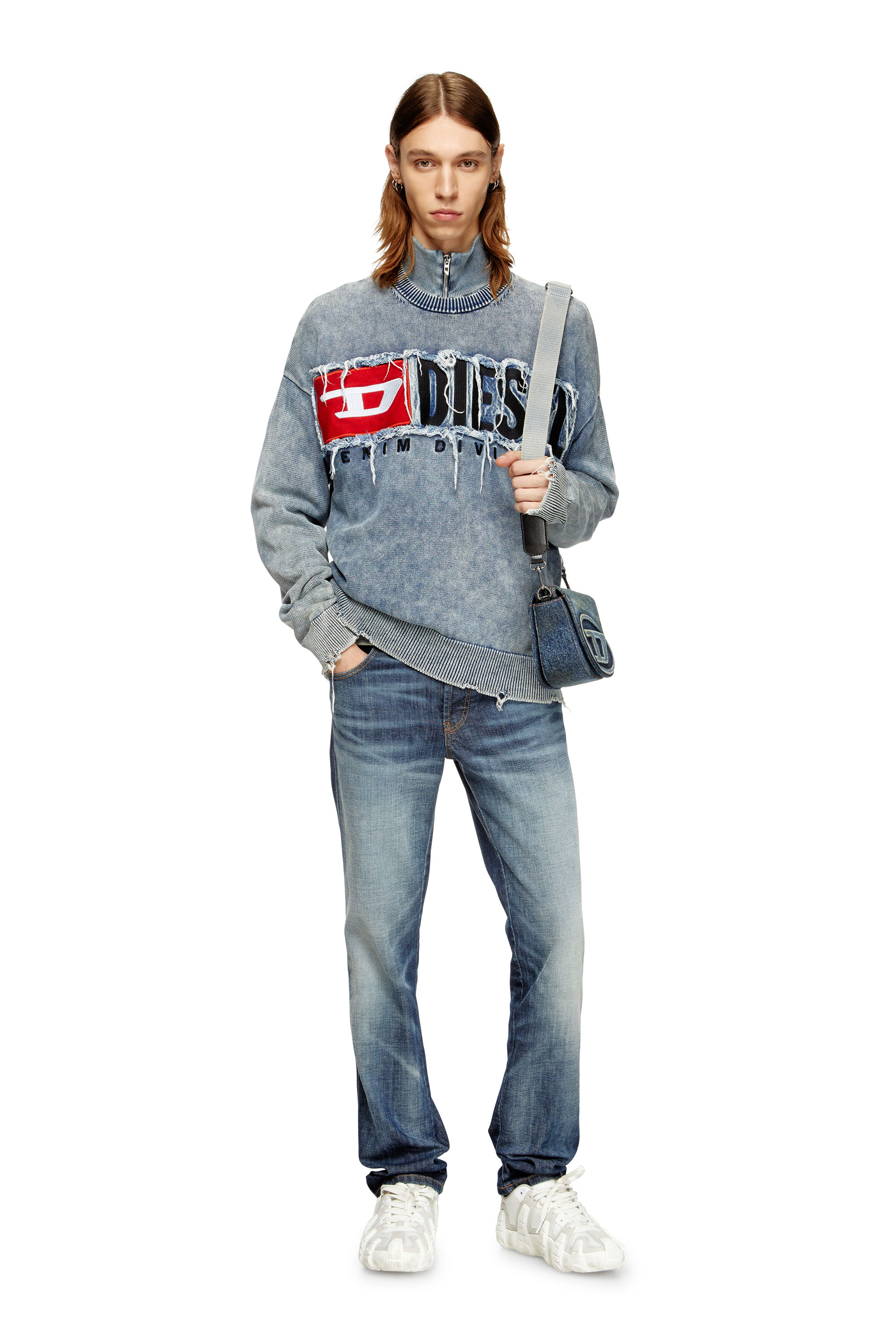 Diesel - K-FRONZI, Herren Cotton jumper with denim logo patch in null - 2