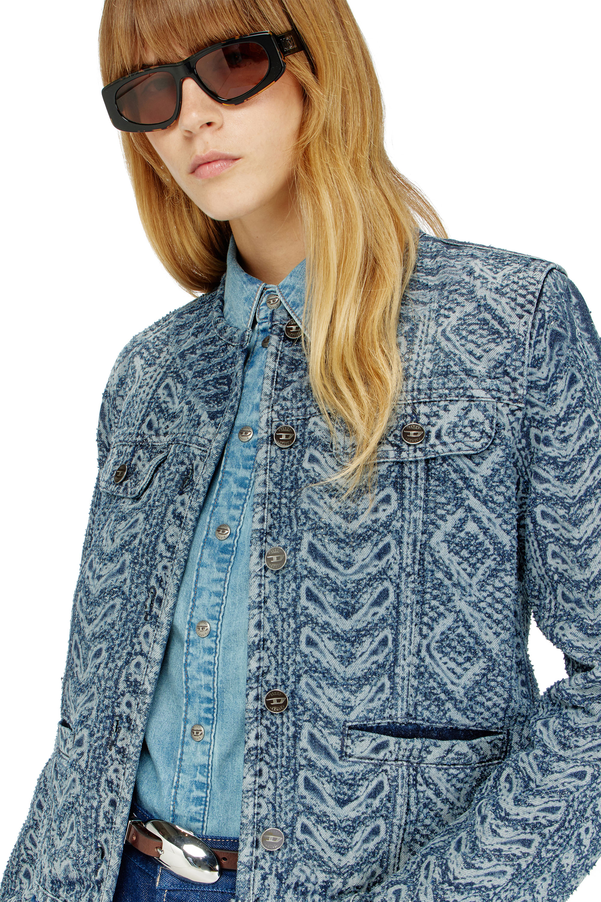 Diesel - DE-GRAFY-S2, Damen Kragenlose Jacke aus Denim mit Zopfmuster-Effekt in Dunkelblau - 5