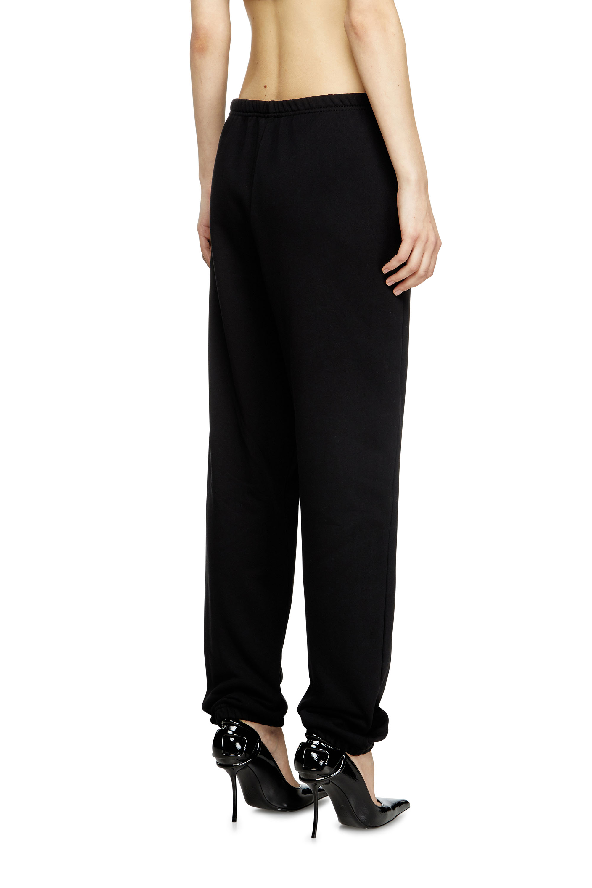 Diesel - P-LACYN-OD, Damen Sweathose mit Oval D-Logo mit Metall-Effekt in Schwarz - 4