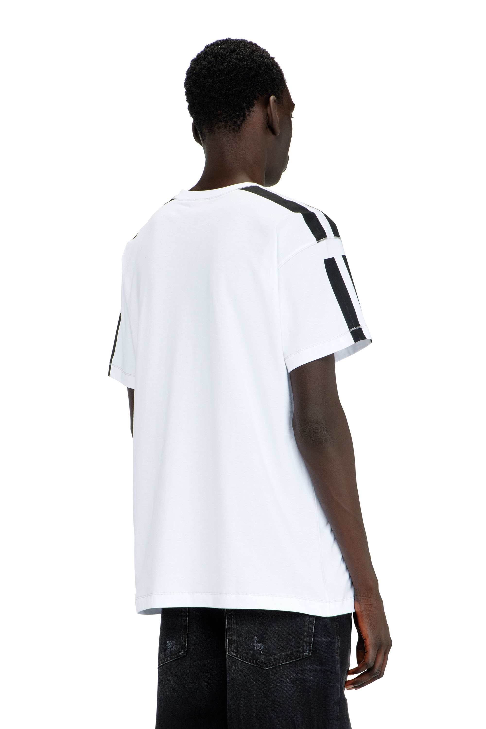 Diesel - T-NORM-V12, Herren T-Shirt aus Baumwolle mit kontrastierenden Grafikprints in null - 4