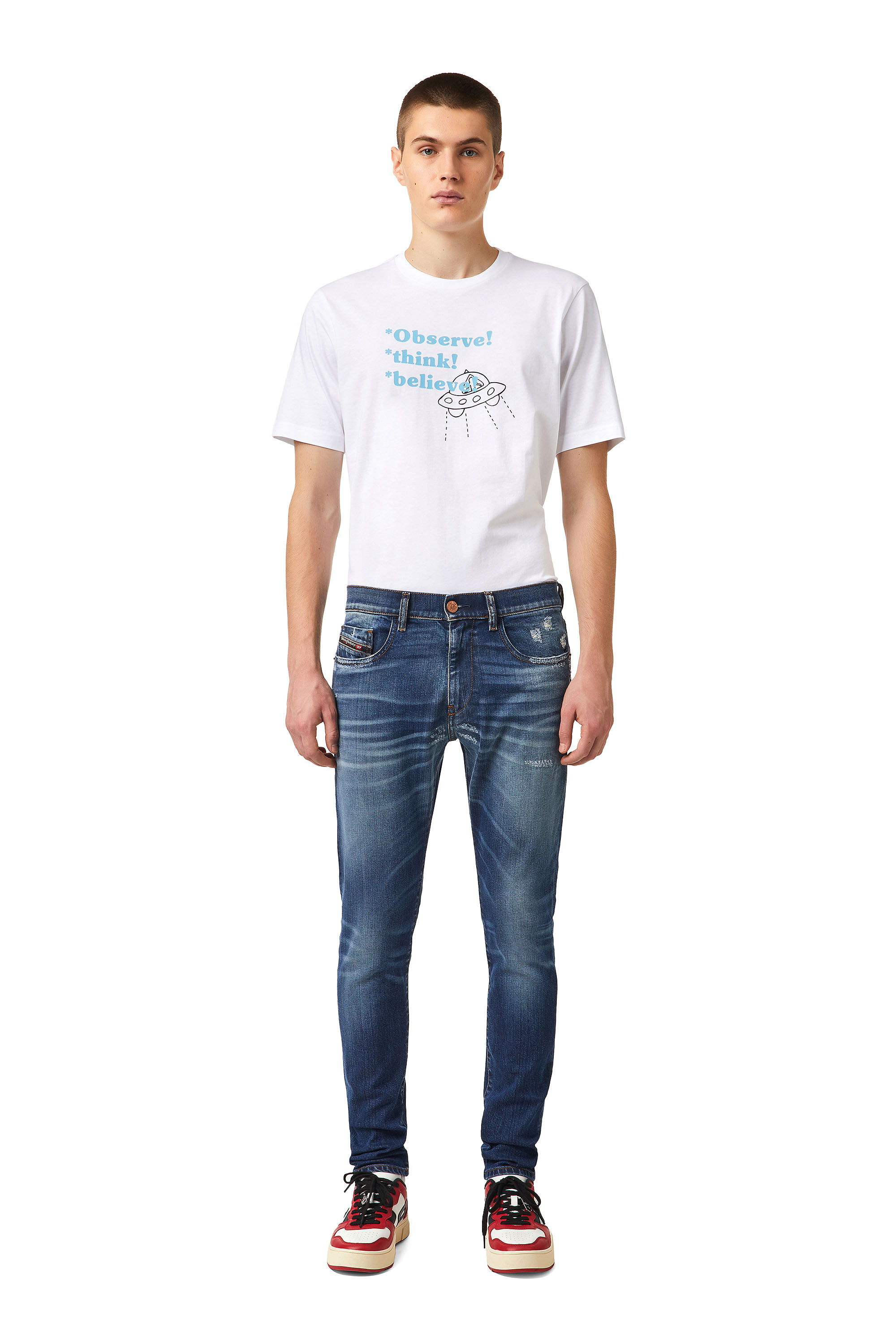 2019 D-STRUKT 09A98, Dunkelblau Diesel - 2019 D-STRUKT 09A98, Dunkelblau - Image 1