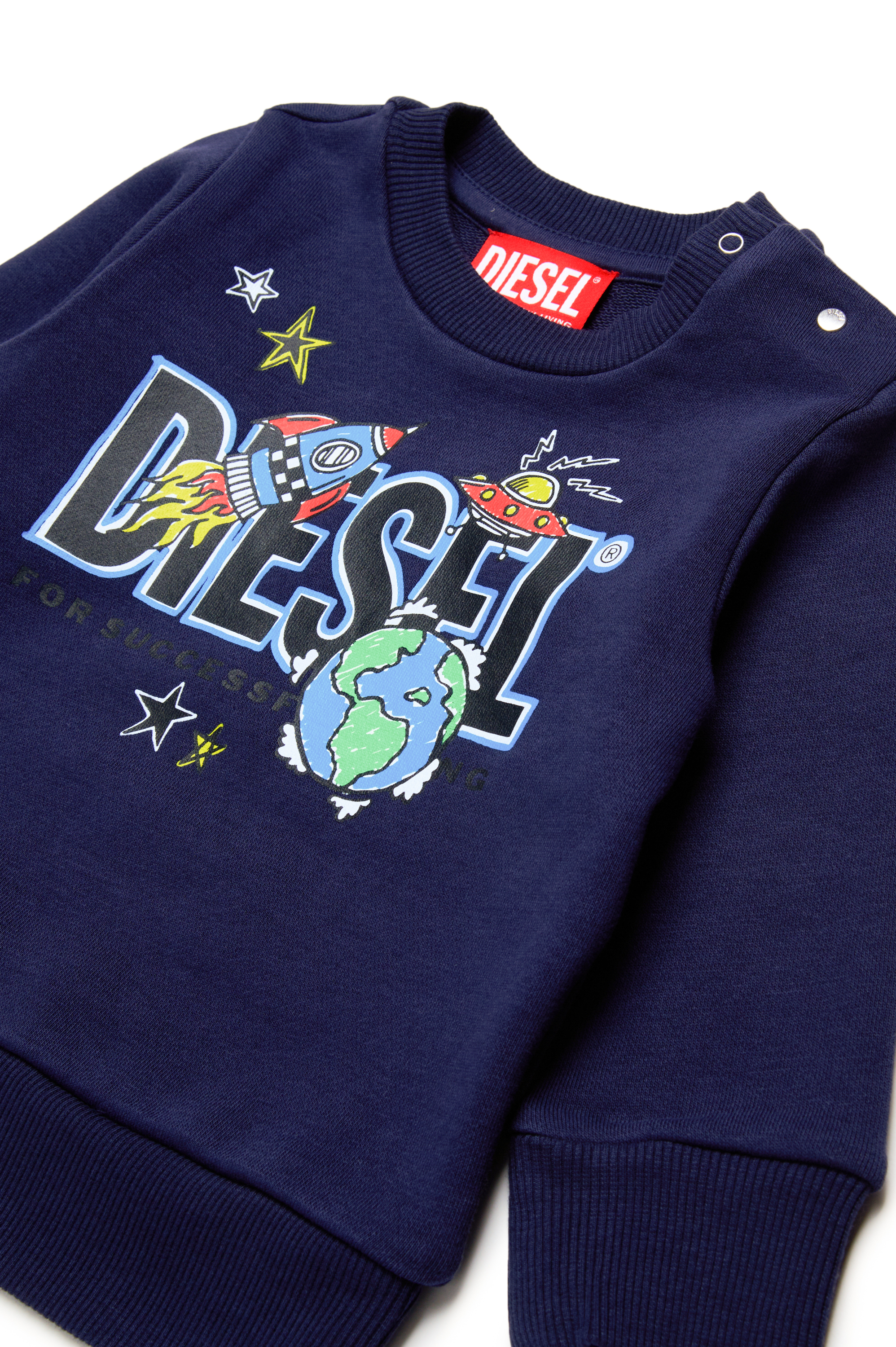 Diesel - SBAMBYB, Herren Sweatshirt mit Rakete-Logo in Blau - 3