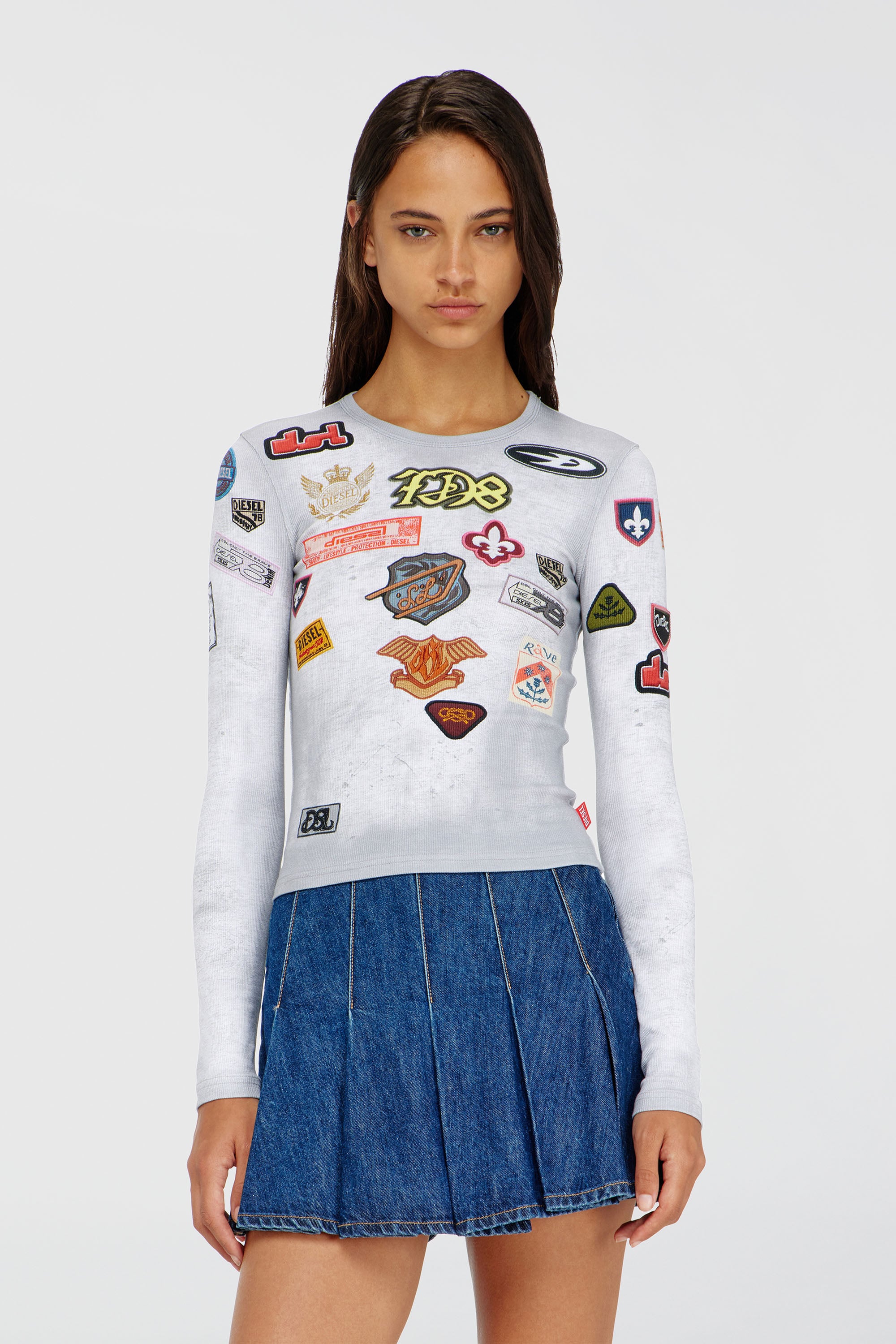 Diesel - T-ELE-LONGSLEEVE, Damen Top aus Rippjersey mit all-over Patch-Print in Wei&szlig; - 1