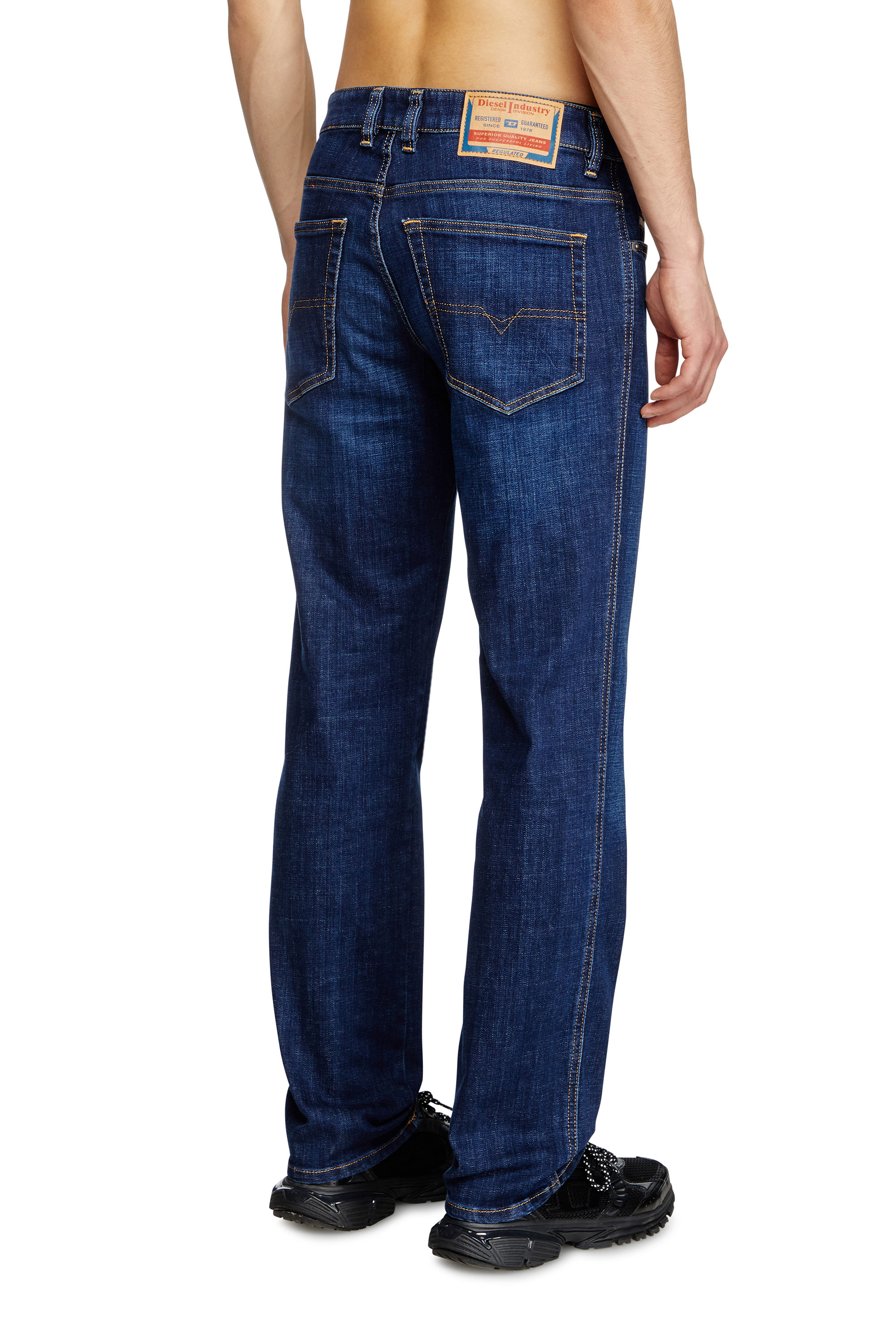 Diesel - Herren Slim Jeans 1993 D-Vyl 09F89, Dunkelblau - 4