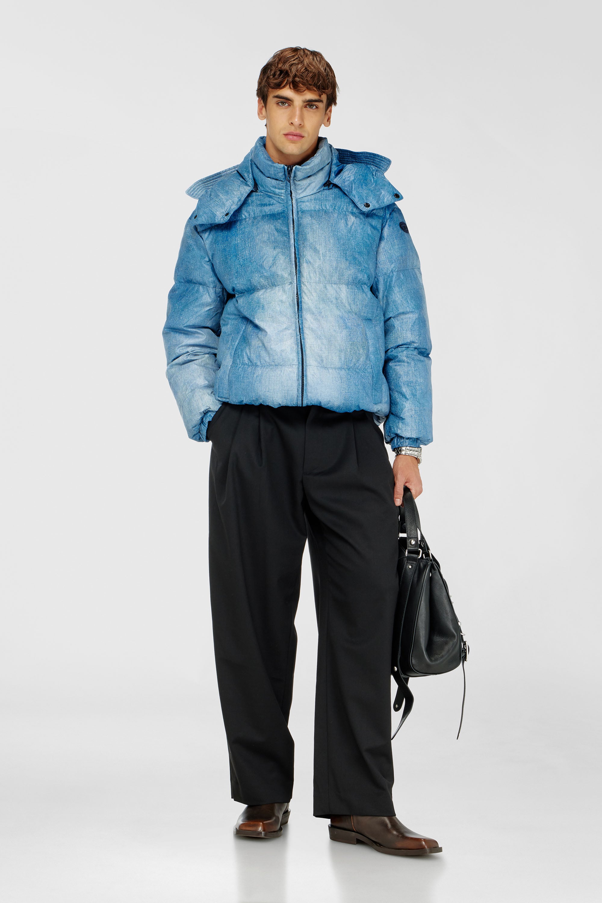 Diesel - W-ROLLY-WRD-BFBN, Herren Daunenjacke mit Denim-Effekt-Print und Kapuze in Blau - 2