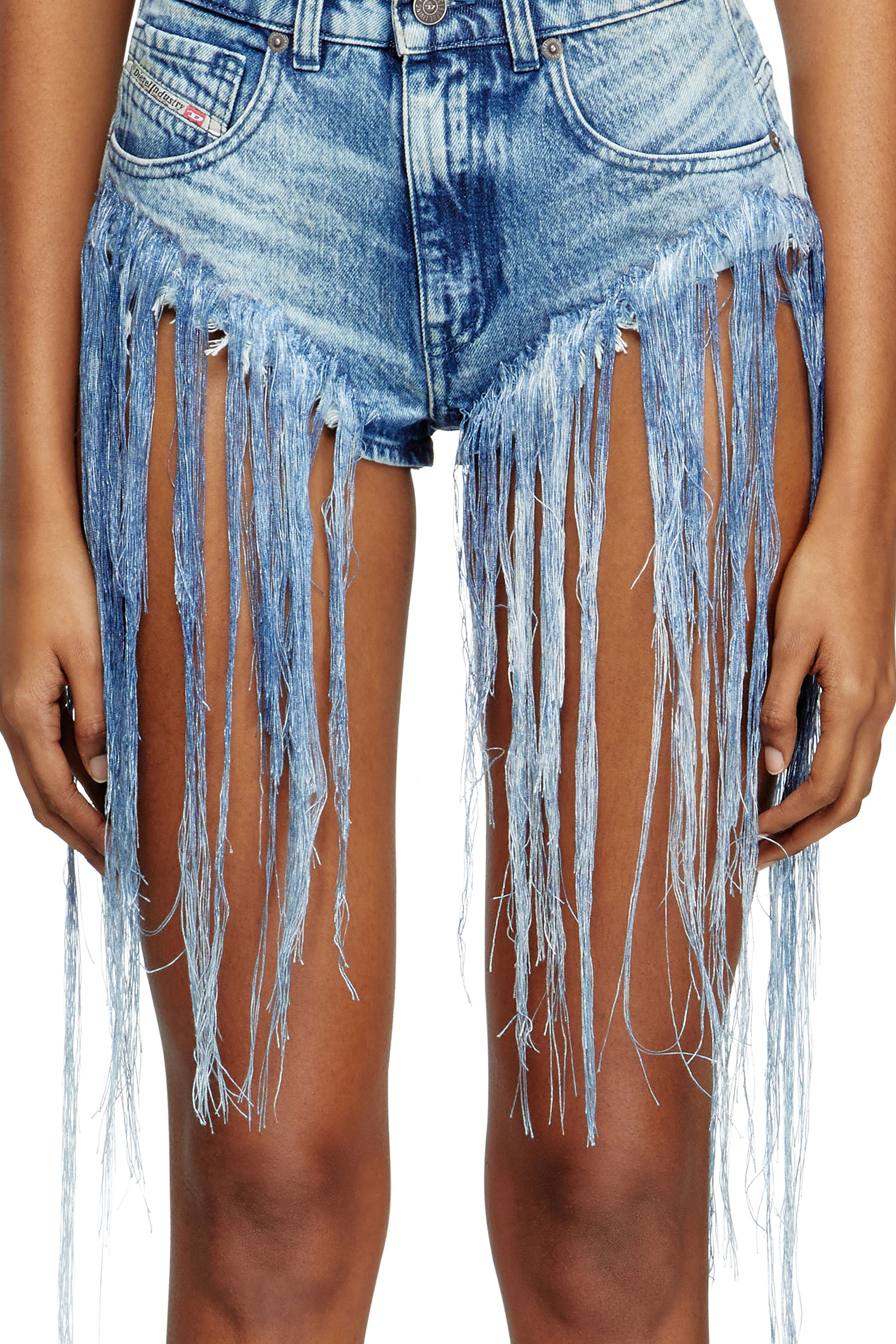 Diesel - DE-JIZZ-FSG, Damen Shorts aus vielgetragenem ausgefranstem Denim in Mittelblau - 4