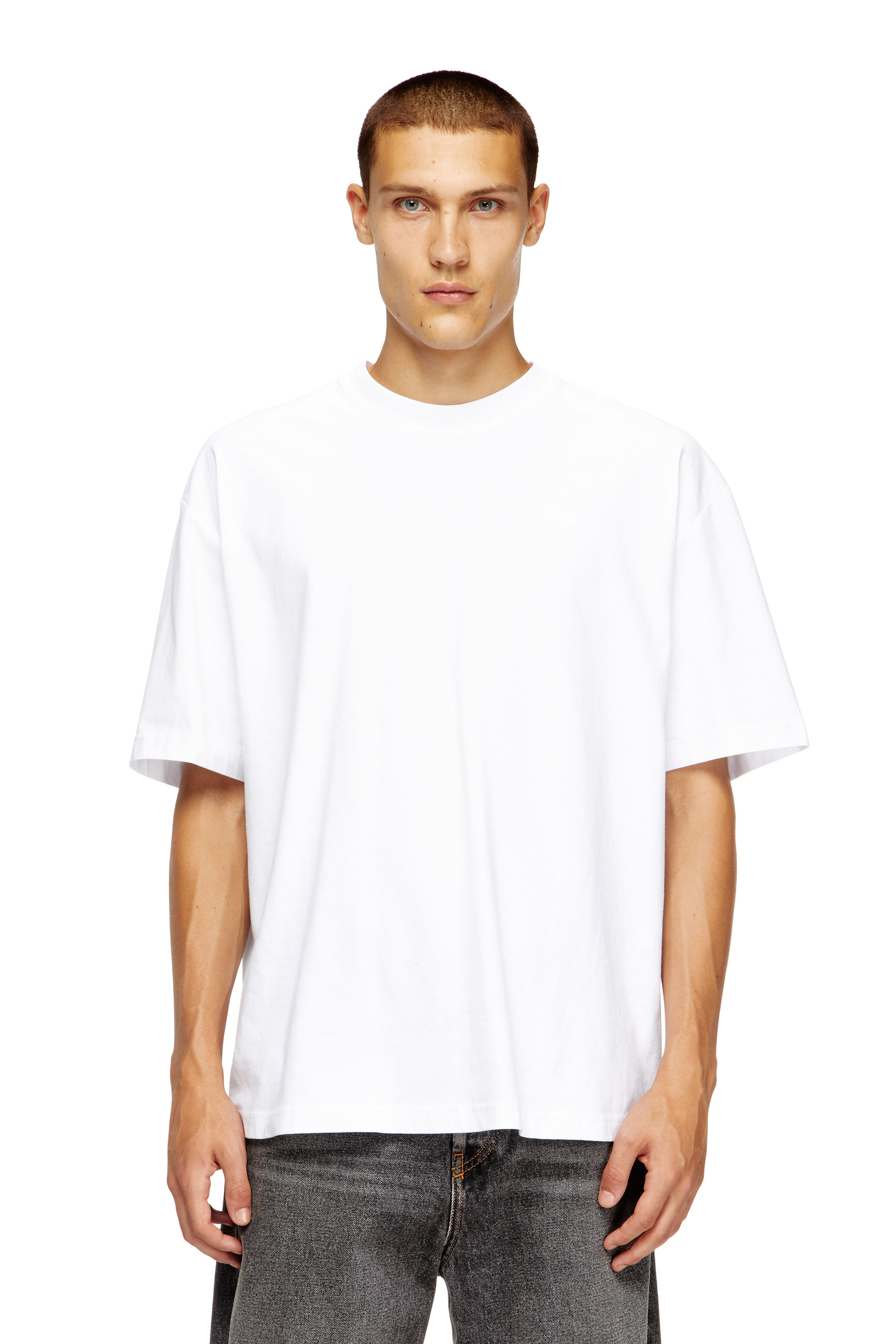 Diesel - T-BOGGY-MEGOVAL-D, Herren T-Shirt mit großer Oval D-Stickerei in Weiß - 4