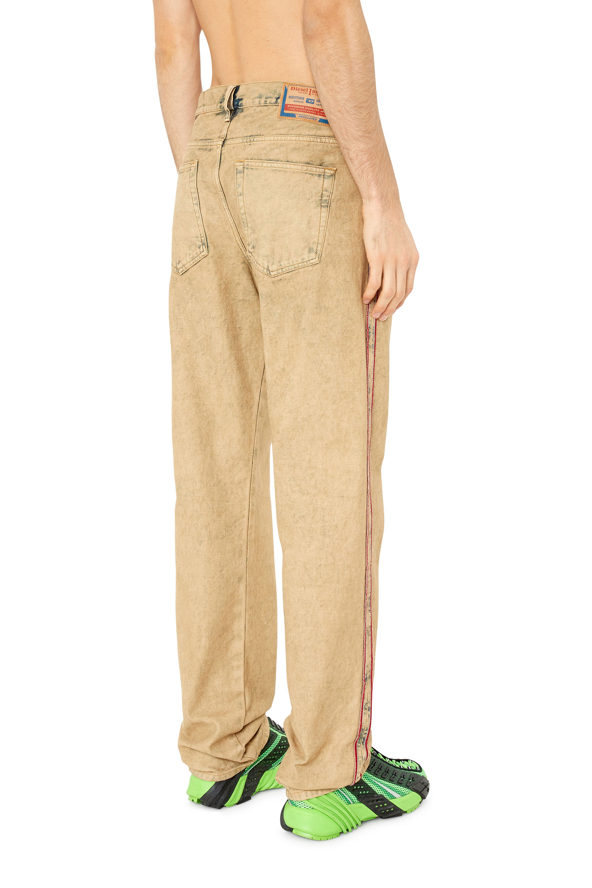 Diesel - 2020 D-Viker 09F22 Straight Jeans, Beige - Image 2