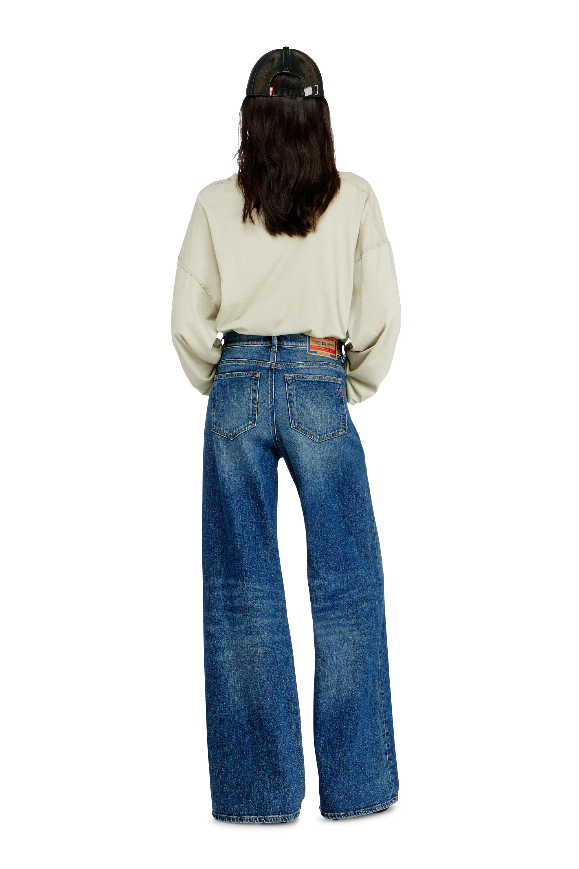 Diesel - Damen Flare Jeans 1978 D-Akemi 09L21, Mittelblau - 3
