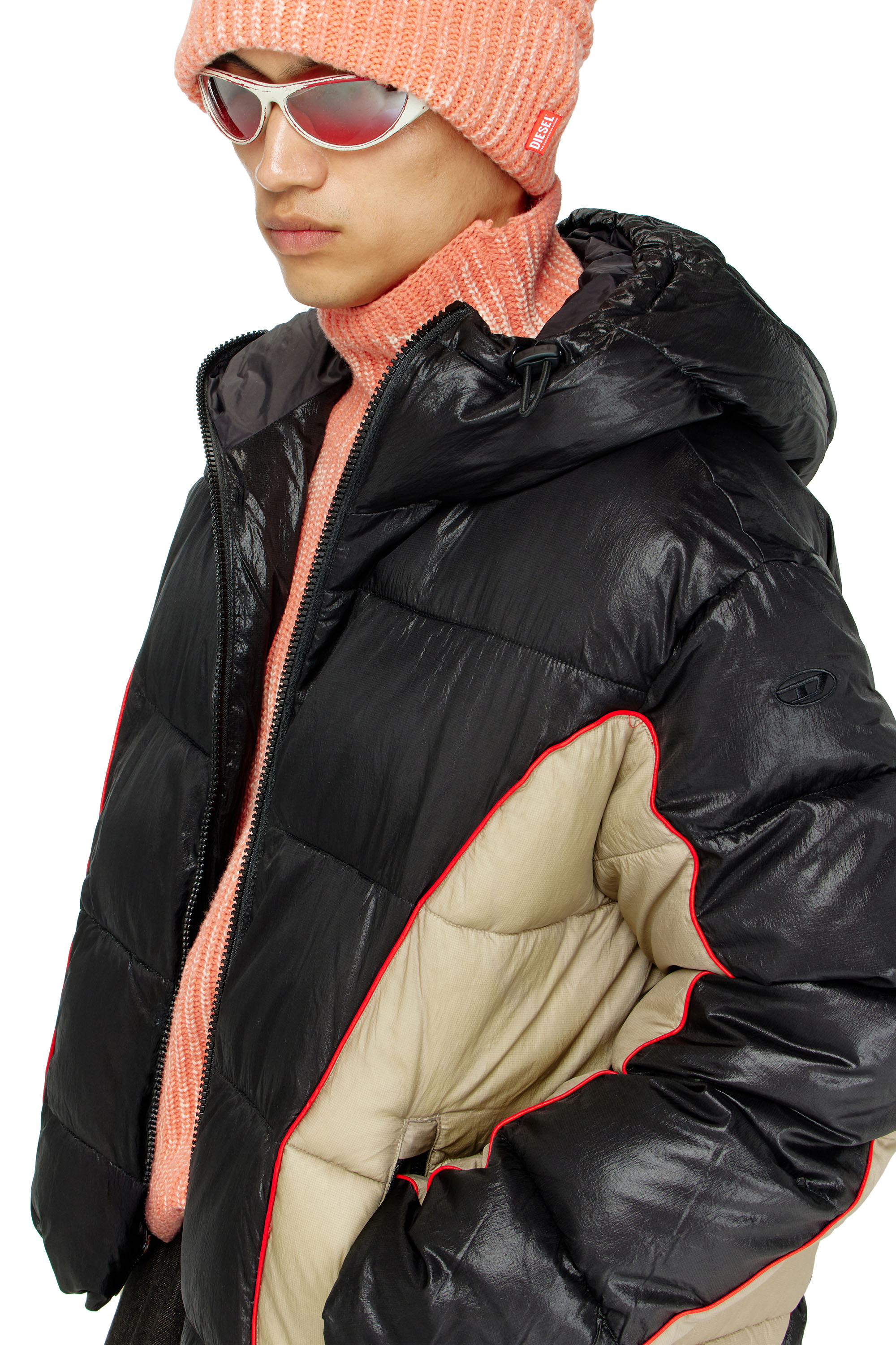 Diesel - W-OSTEND, Man's Hooded puffer jacket in shiny ripstop in Black/Beige - 5