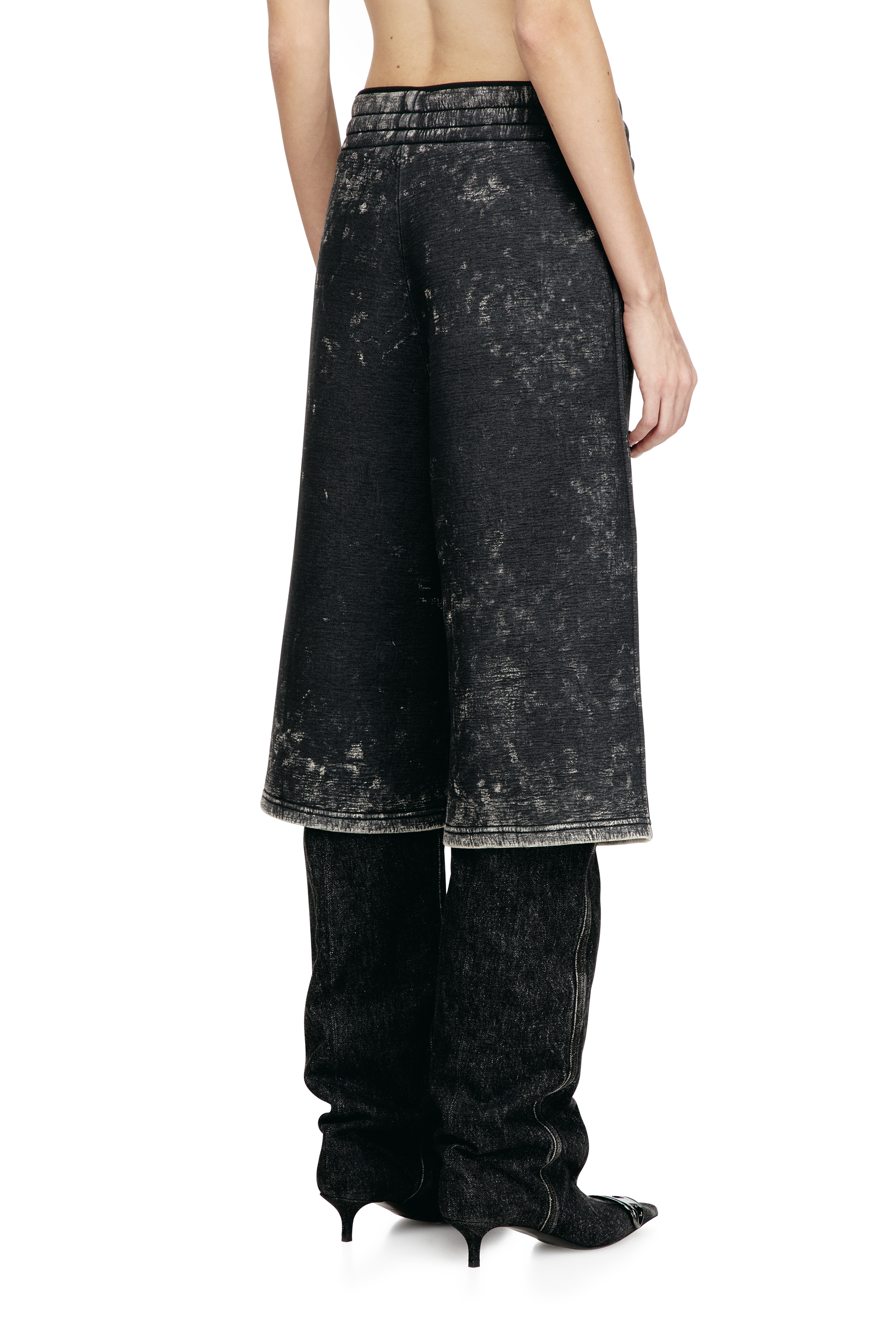 Diesel - S-TYP, Unisex Weit geschnittene Shorts aus Scuba mit Marmoreffekt in Schwarz - 3