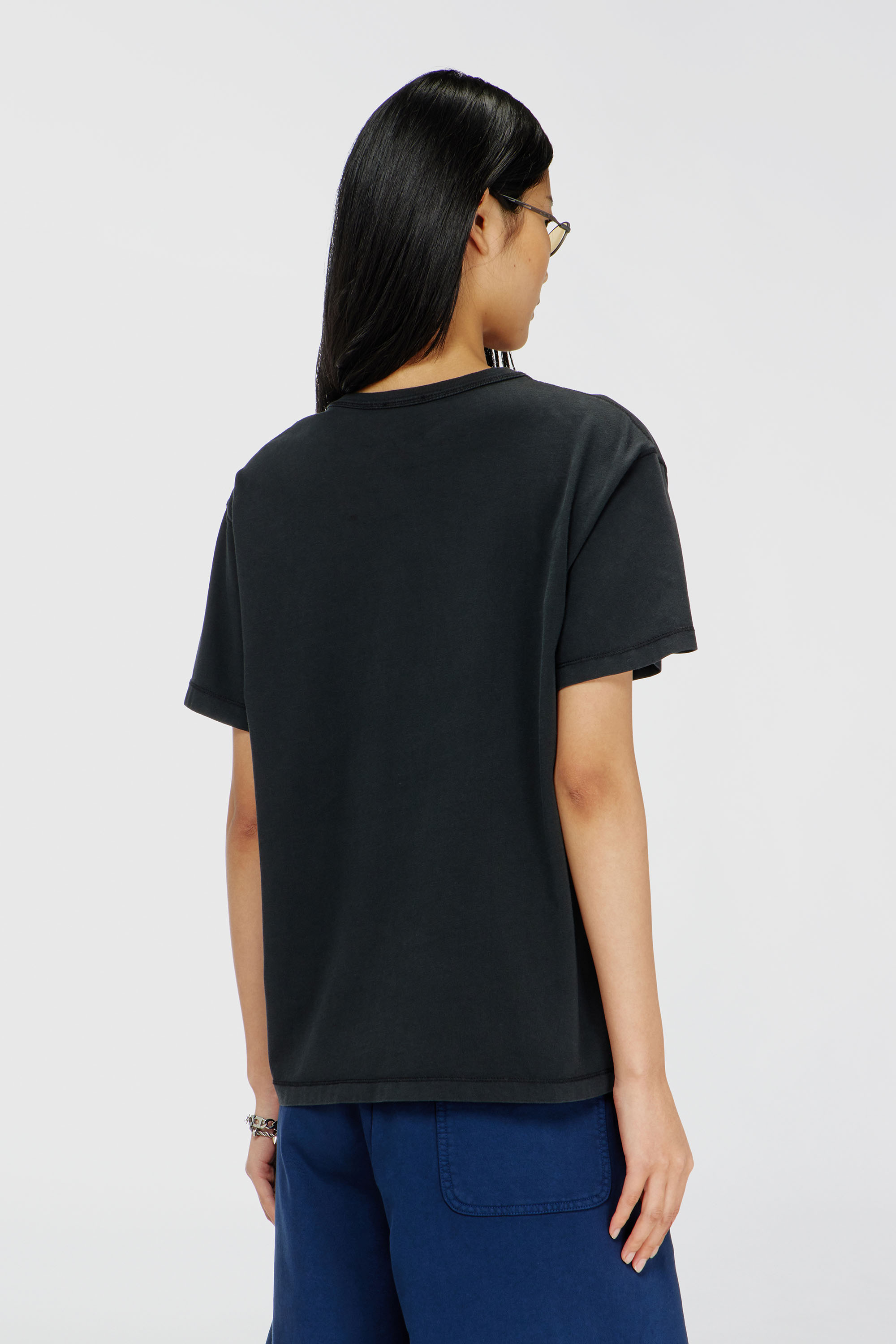 Diesel - T-NORMY-OD-S1, Damen Baumwoll-T-Shirt mit metallischem Oval D in Schwarz - 4