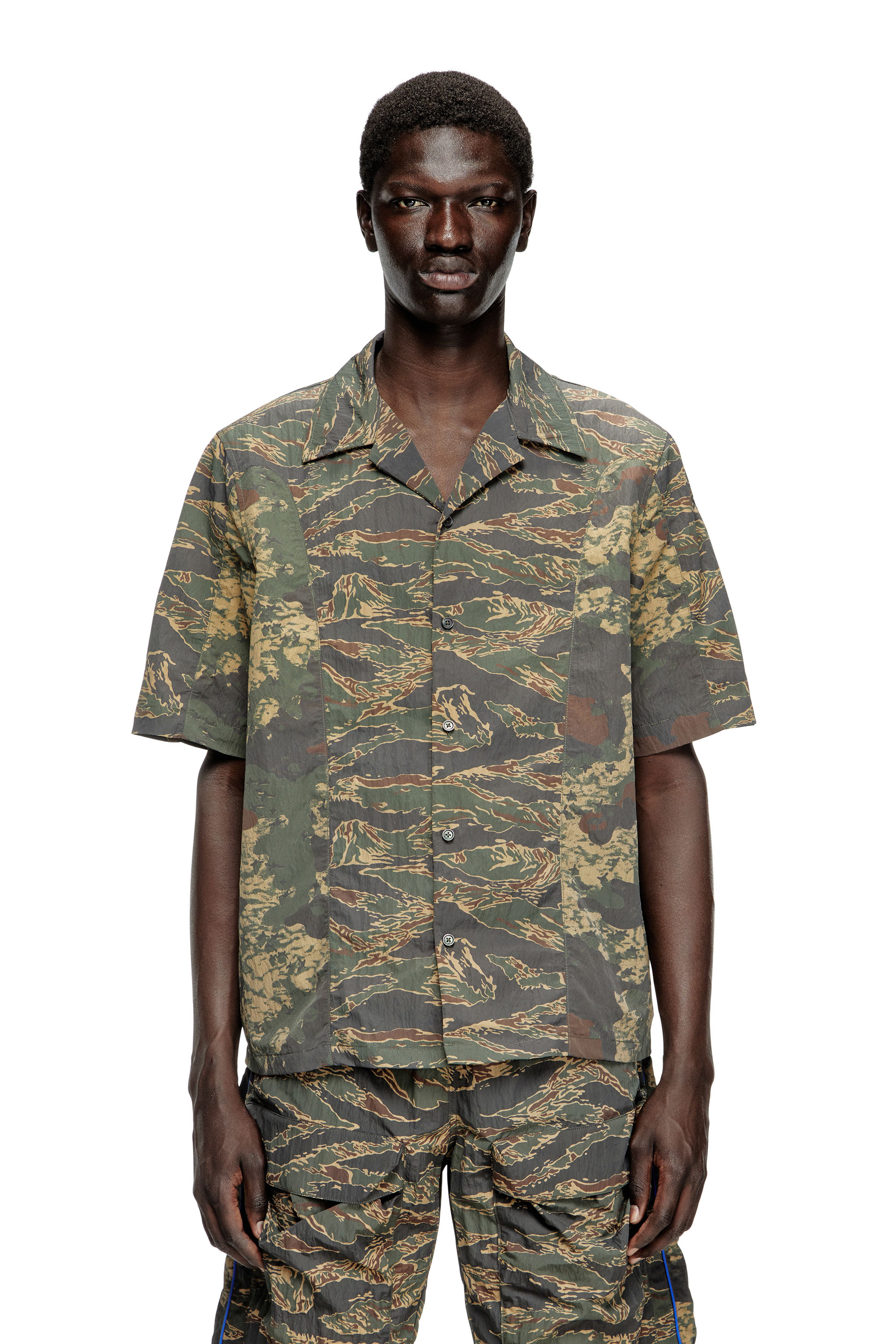 Diesel - S-BRACK-EPBW, Herren Hemd mit gemischten Camo-Prints in Armeegrün - 1