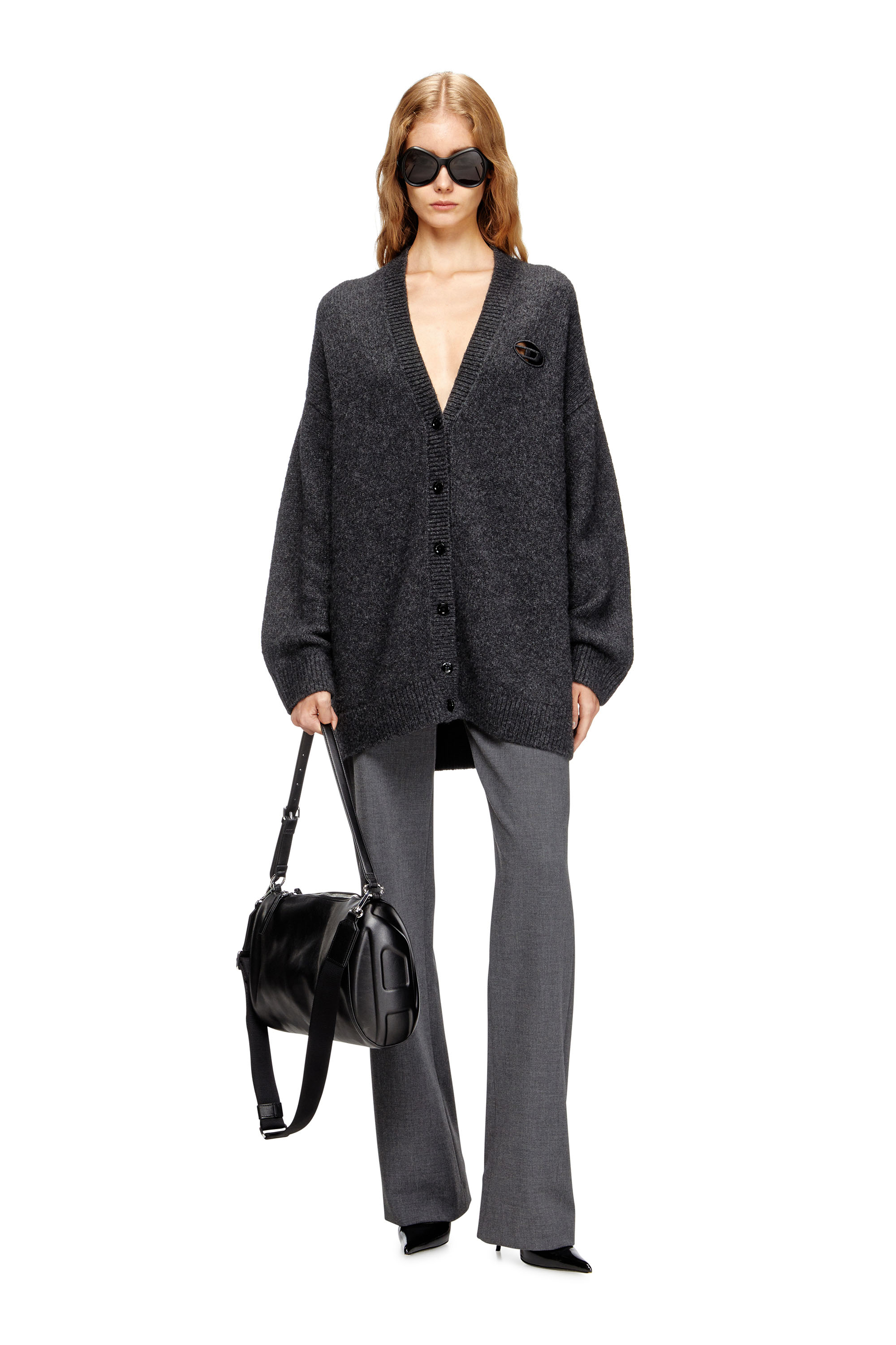 Diesel - LOAD-D SHOULDER BAG X, Unisex Load-D-Schultertasche mit Hartschalen-Logo-Seiten in Schwarz - 2